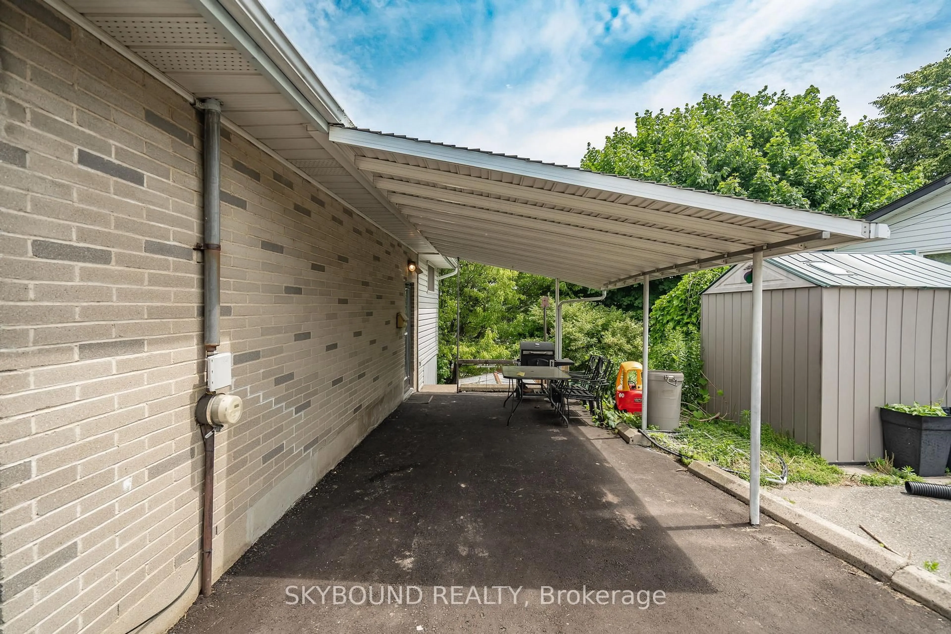 Unknown for 277 Hillside Dr, Woodstock Ontario N4S 2T9