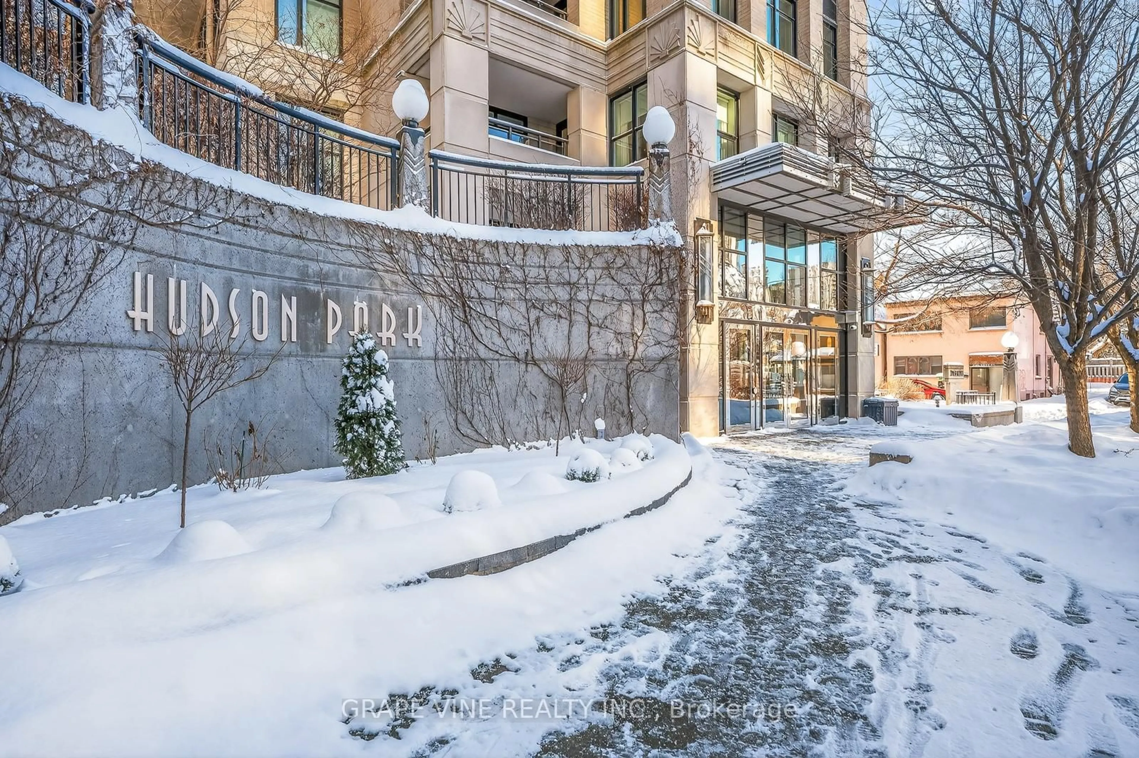 Unknown for 245 KENT St #1405, Ottawa Ontario K2P 0A5