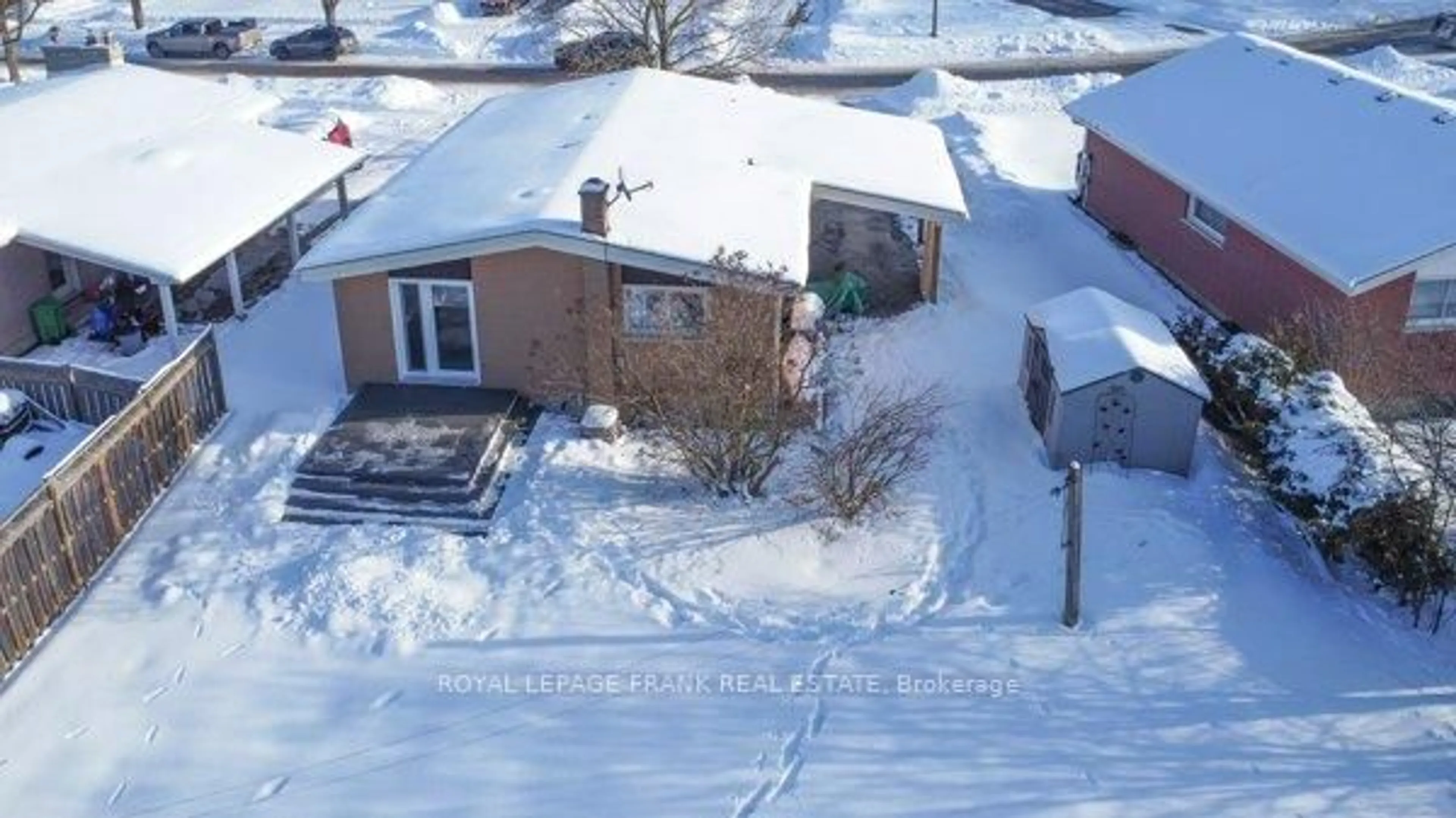 A pic from outside/outdoor area/front of a property/back of a property/a pic from drone, street for 1189 Trentway Vista, Peterborough Ontario K9H 6N7