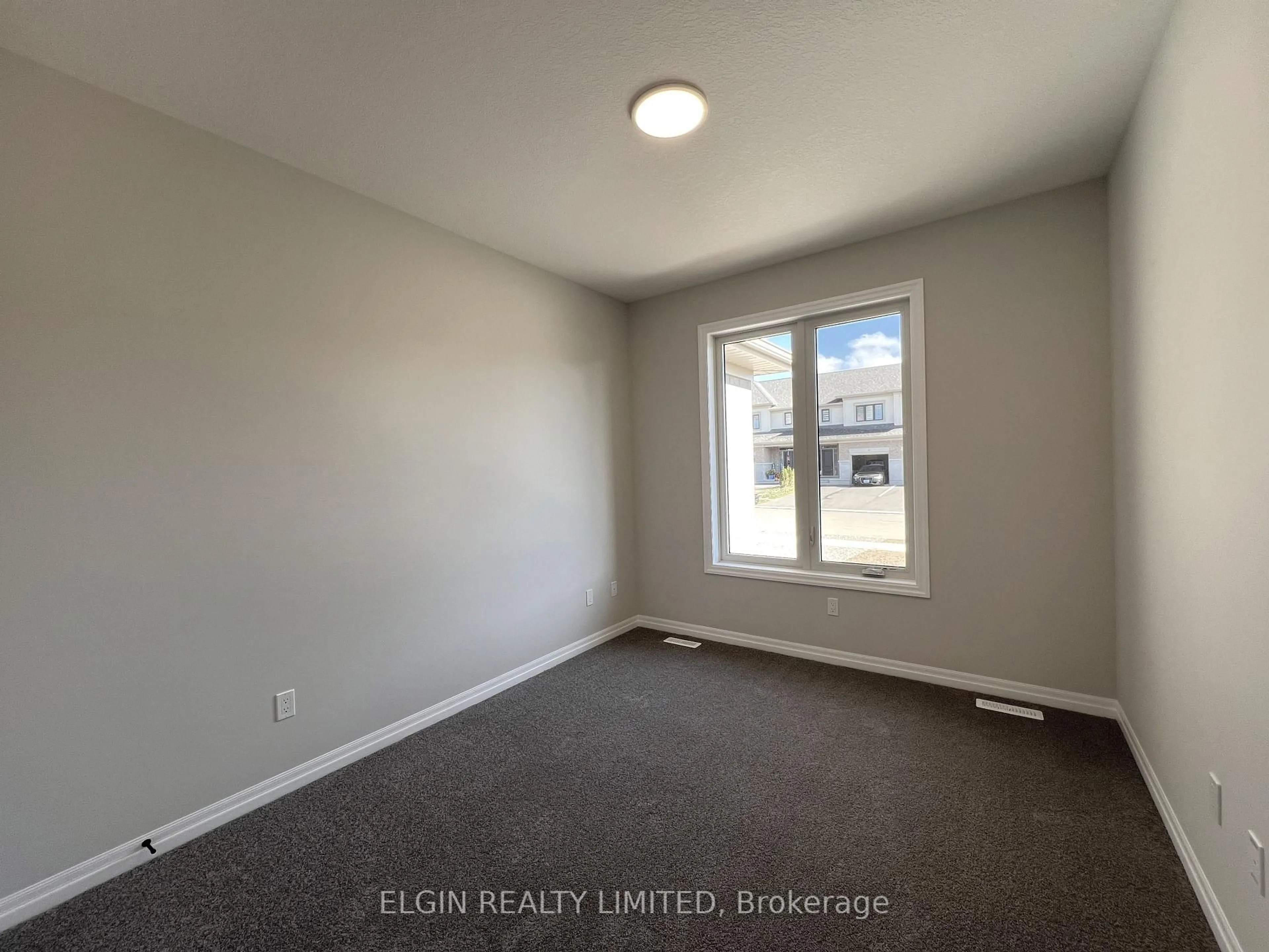 A pic of a room for 47 Lark St, Tillsonburg Ontario N4G 0K8