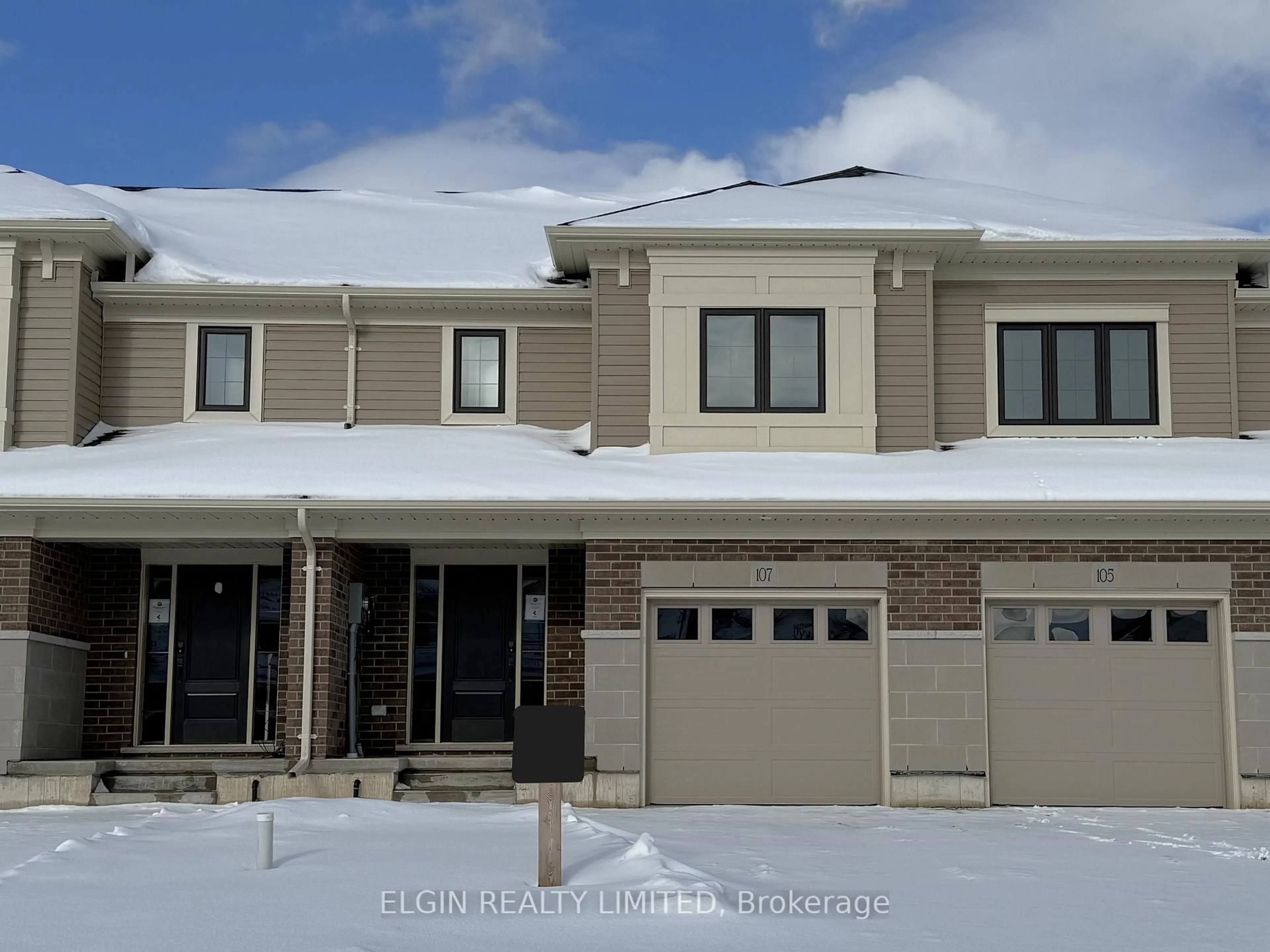 Home with brick exterior material, street for 107 Willow Dr, Aylmer Ontario N5H 0C2