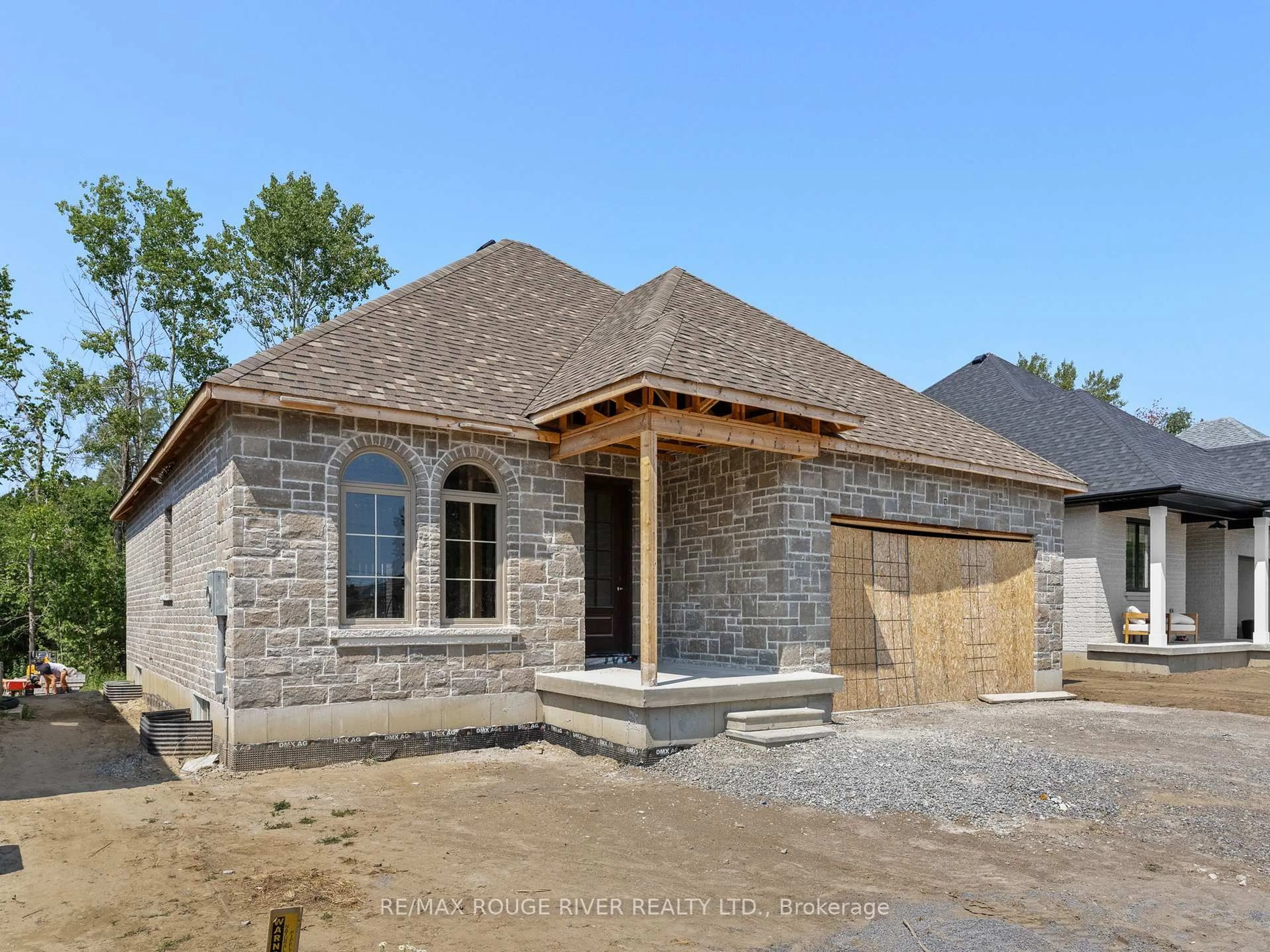 Home with brick exterior material, building for 3-1000 D'ARCY St, Cobourg Ontario K9A 4B6