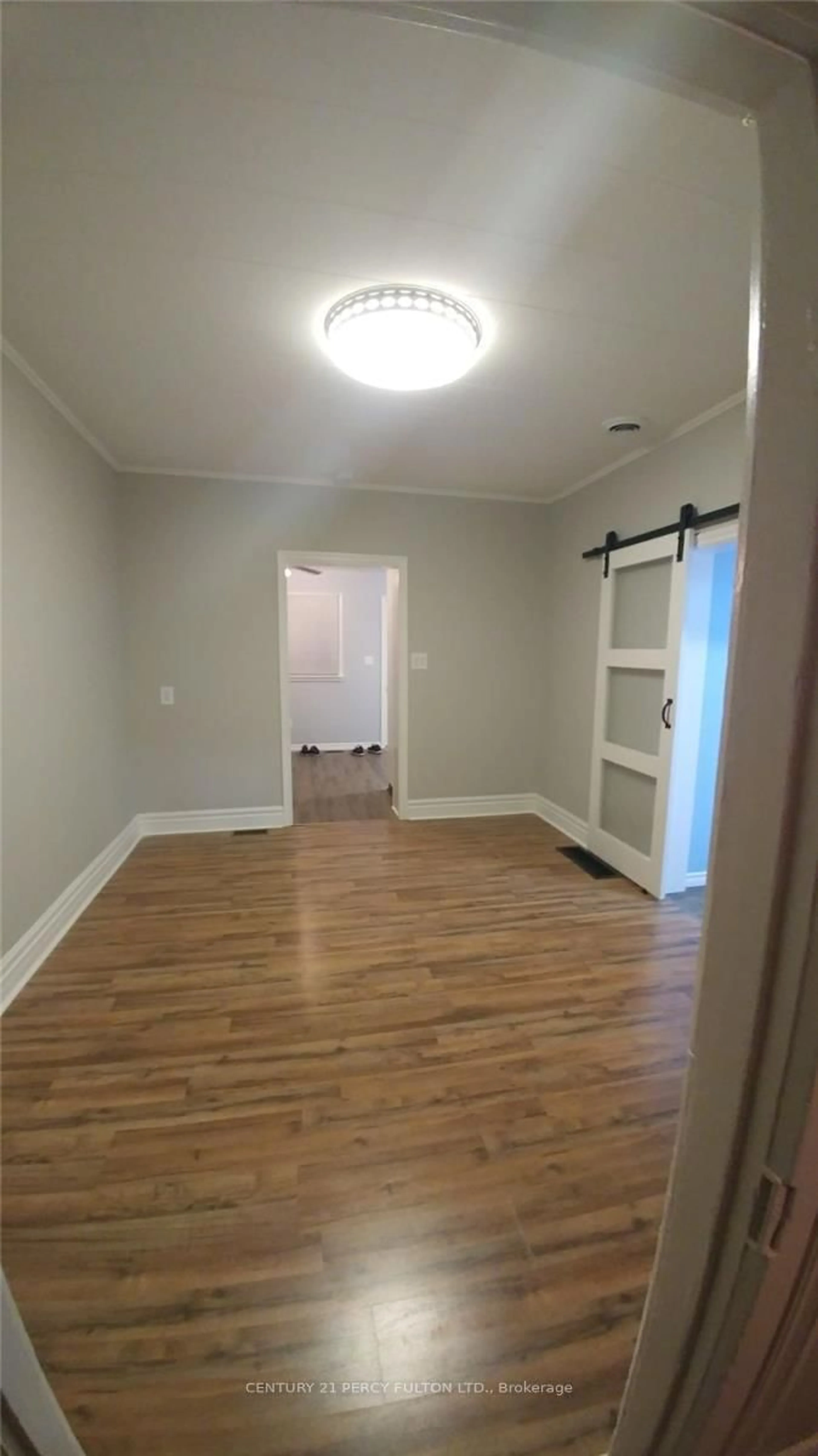 A pic of a room for 37 South Front St, Belleville Ontario K8N 2Y5