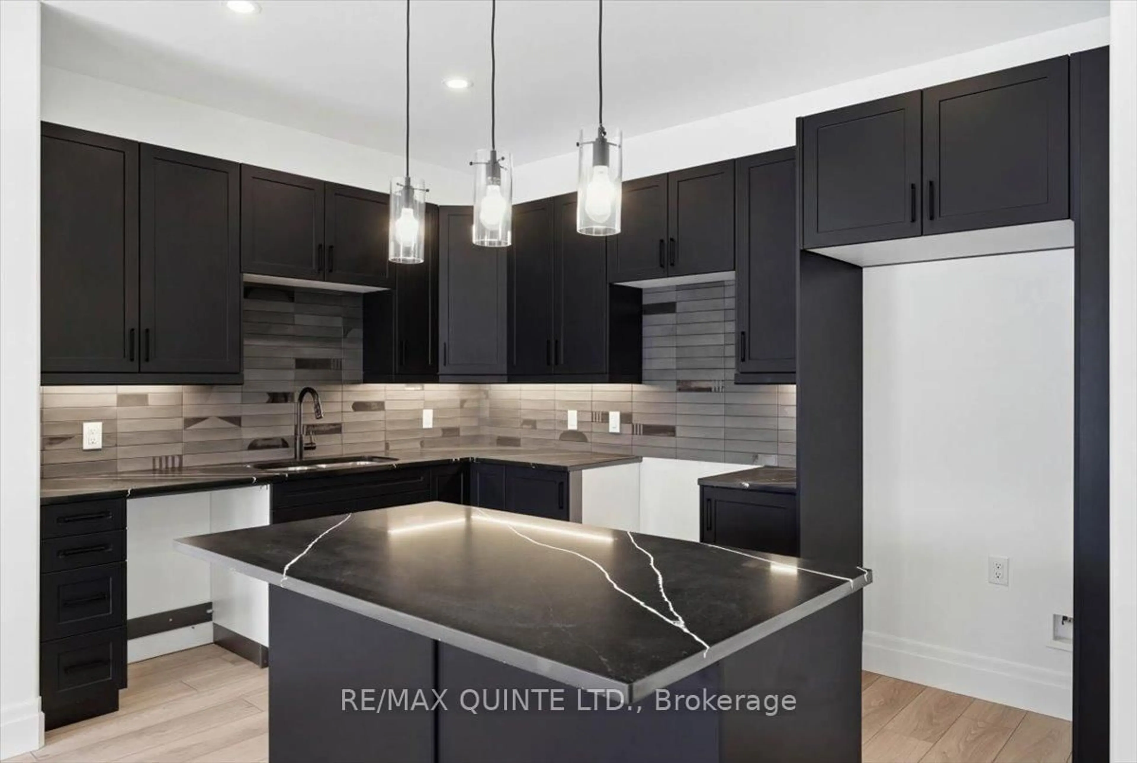 Contemporary kitchen, ceramic/tile floor for 113 Buchanan St, Prince Edward County Ontario K0K 2T0