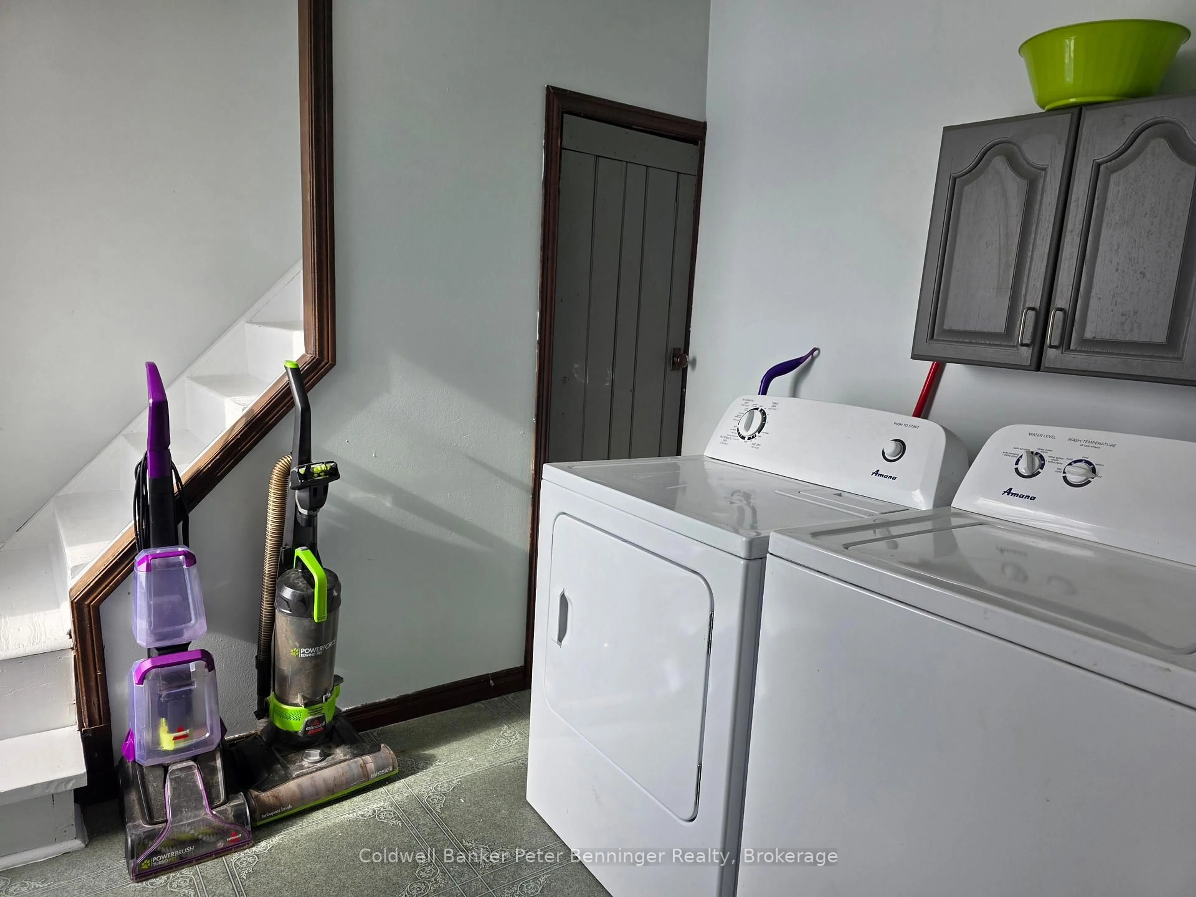 Laundry room for 294 Church St, Arran-Elderslie Ontario N0G 2N0
