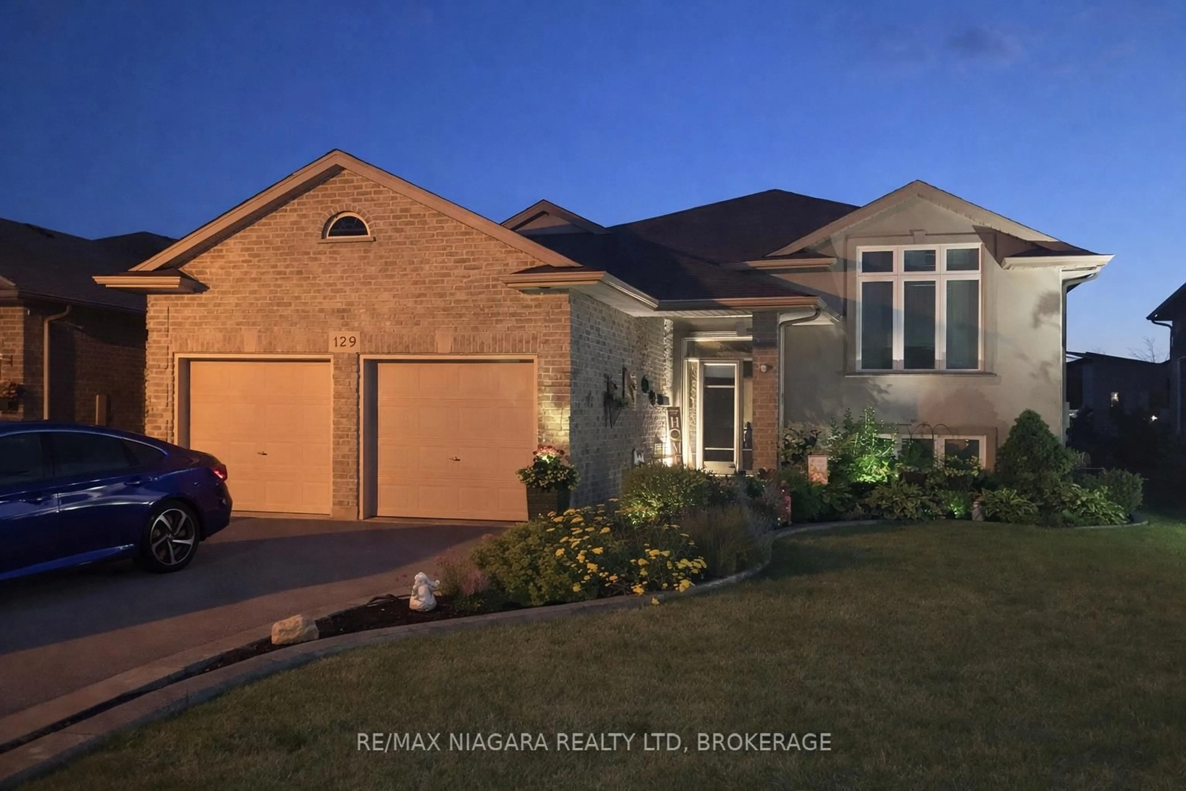 Home with brick exterior material, street for 129 Wellbrook Ave, Welland Ontario L3C 7M8