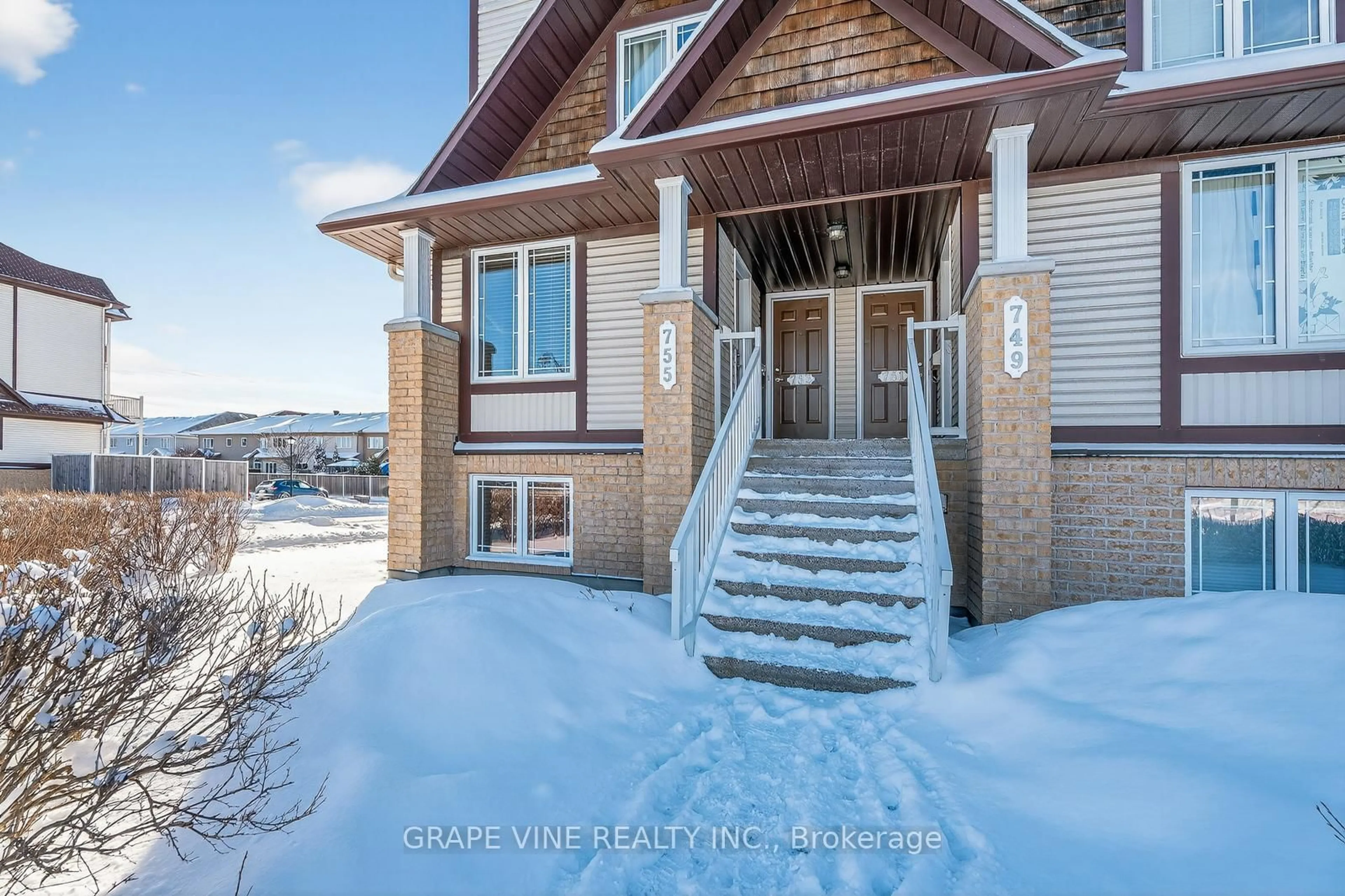 Unknown for 755 Lakeridge Dr, Ottawa Ontario K4A 0N5