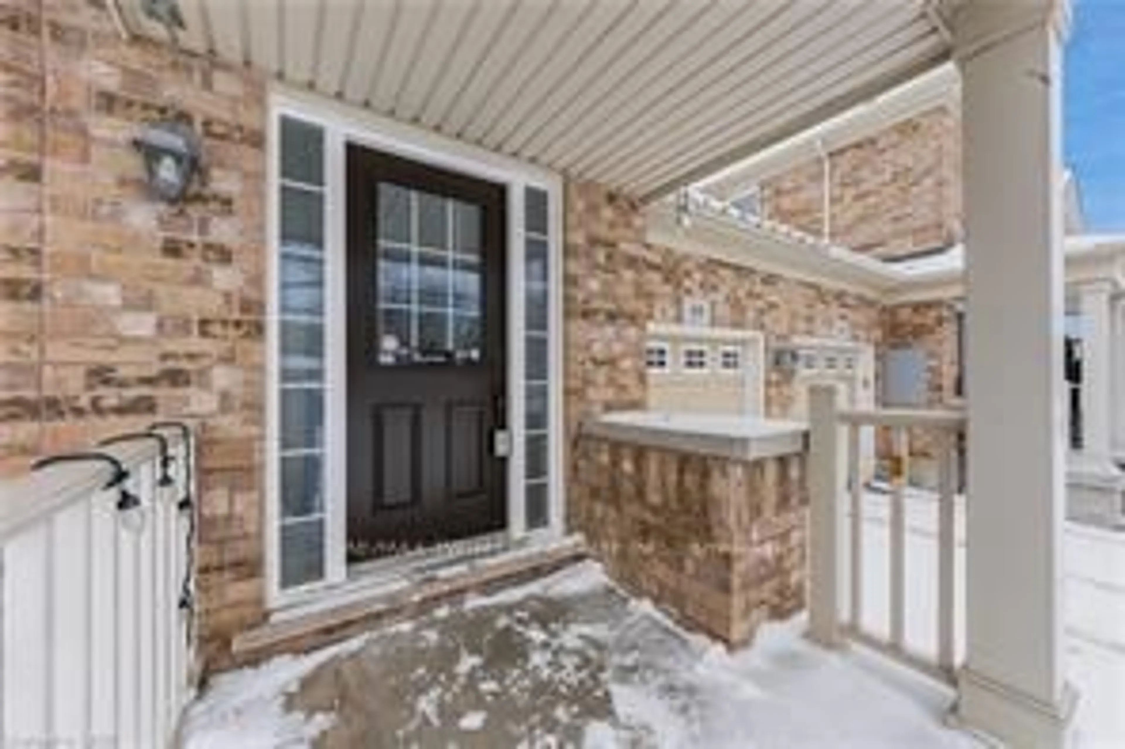 Indoor entryway for 19 Blackbird Circ, Cambridge Ontario N3C 0A9