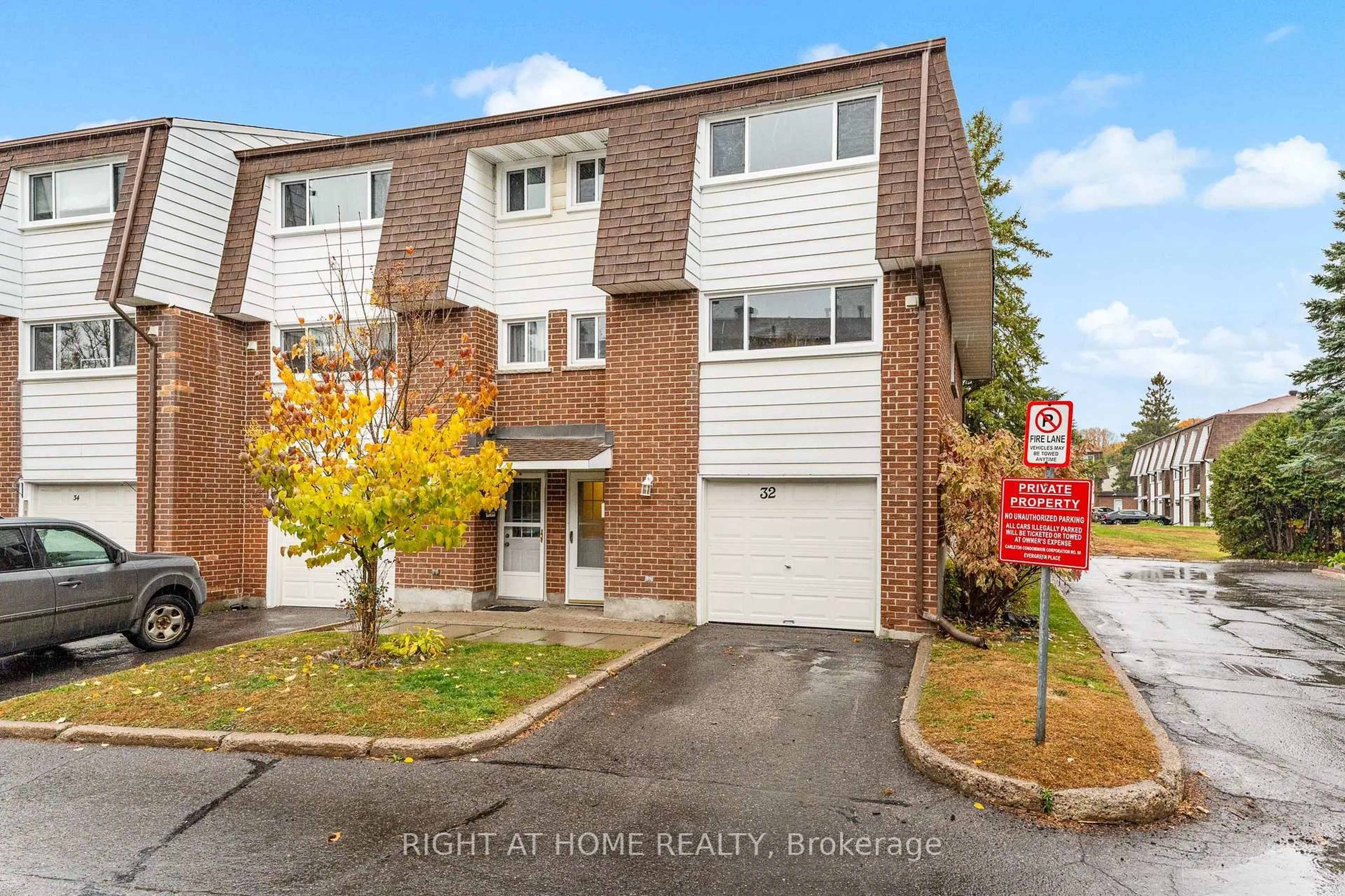 Unknown for 2296 Orient Park Dr #32, Ottawa Ontario K1B 4N6