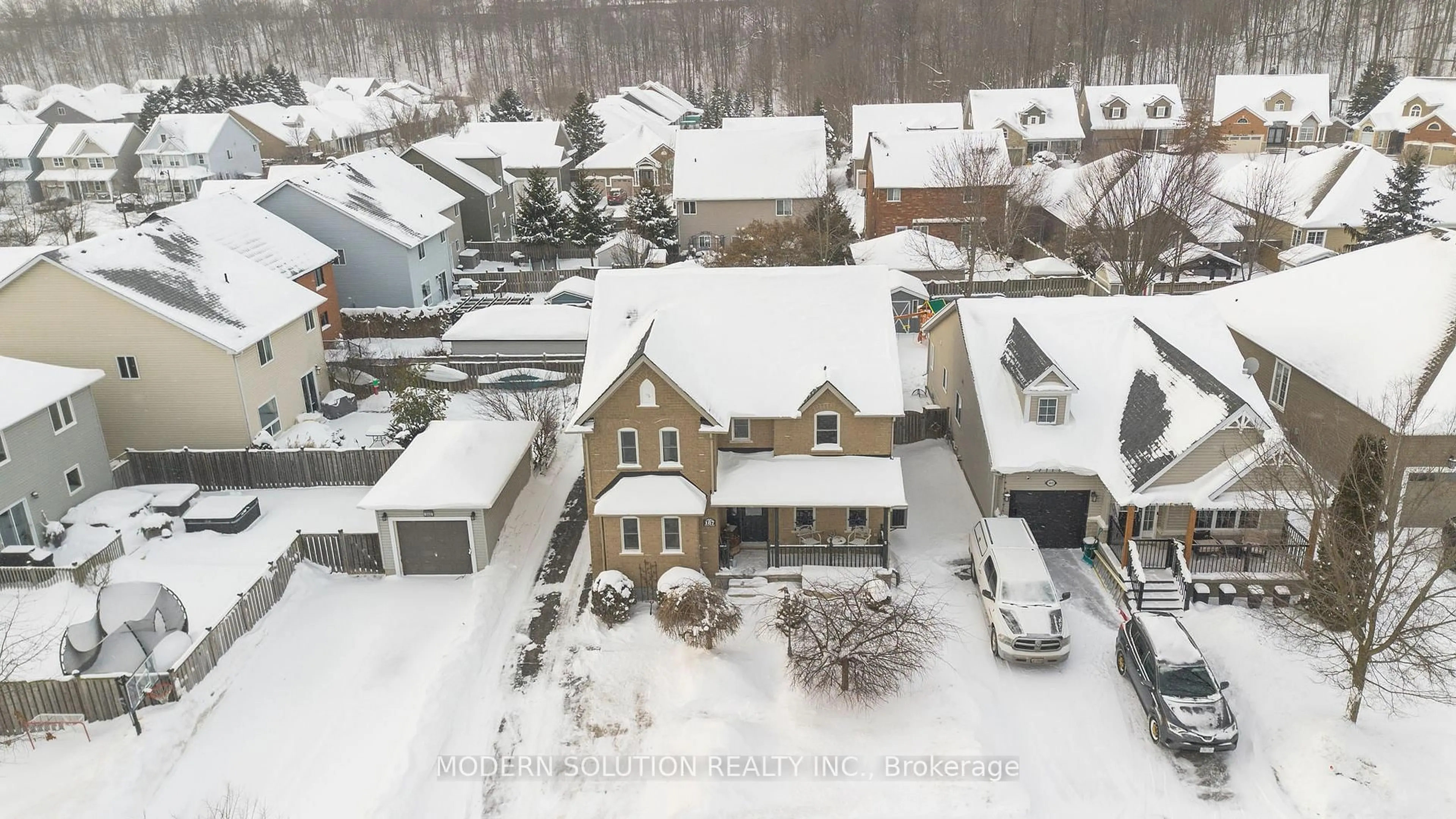 A pic from outside/outdoor area/front of a property/back of a property/a pic from drone, street for 187 Milne Pl, Guelph/Eramosa Ontario N0B 2K0