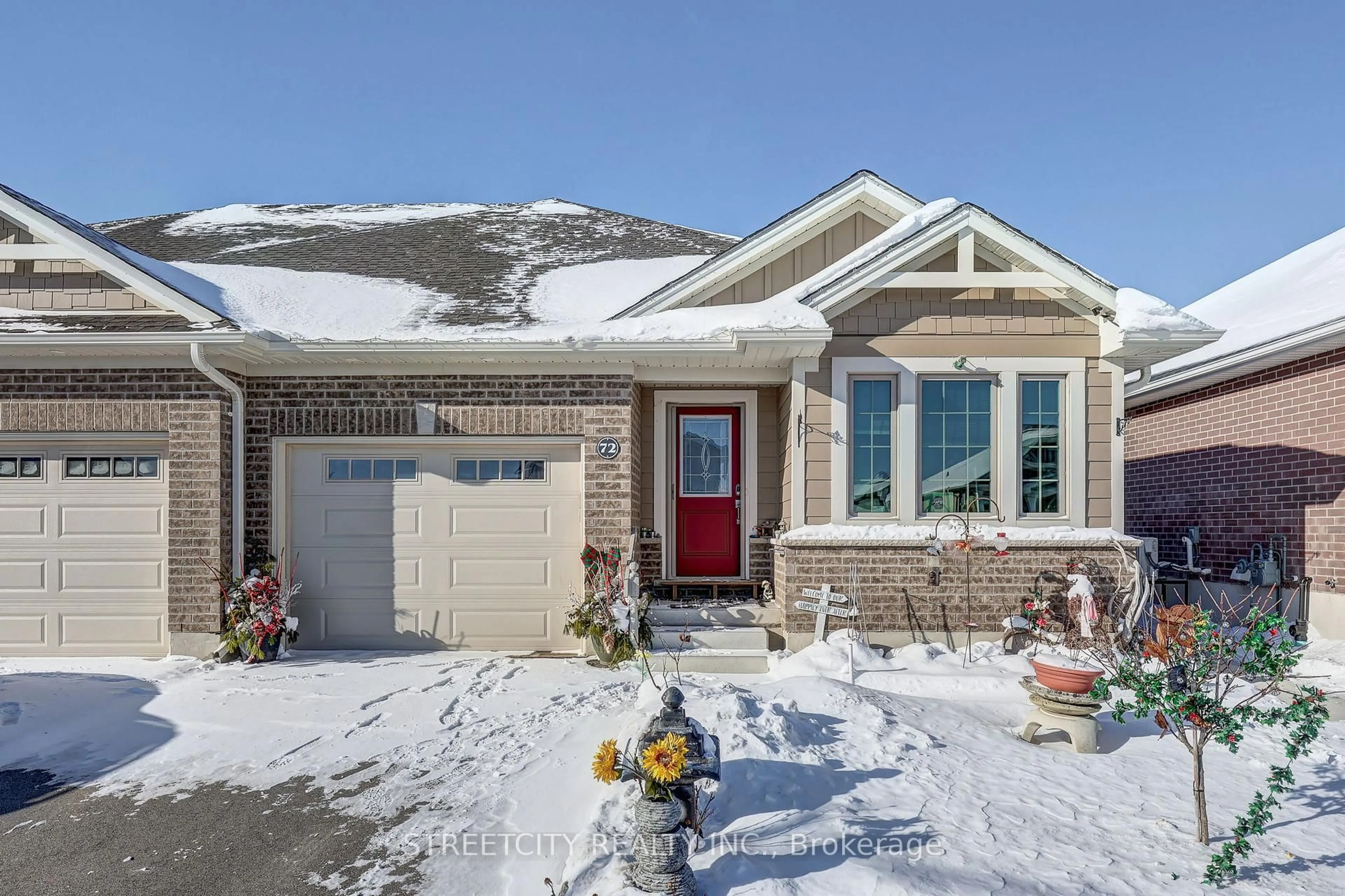 Home with brick exterior material, street for 72 Ashberry Pl, St. Thomas Ontario N5R 0H9