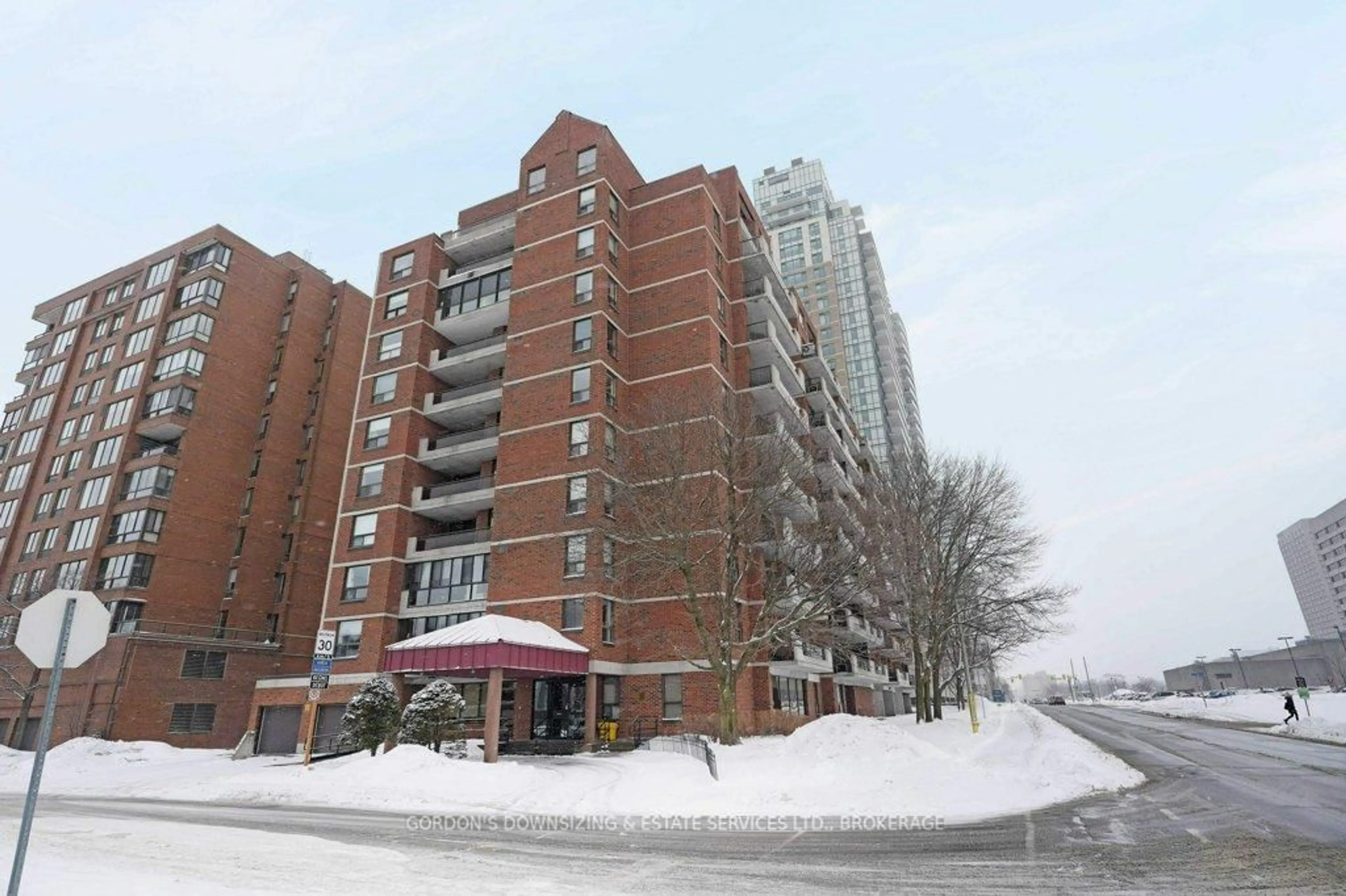 Unknown for 50 Emmerson Ave #703, Ottawa Ontario K1Y 4P7