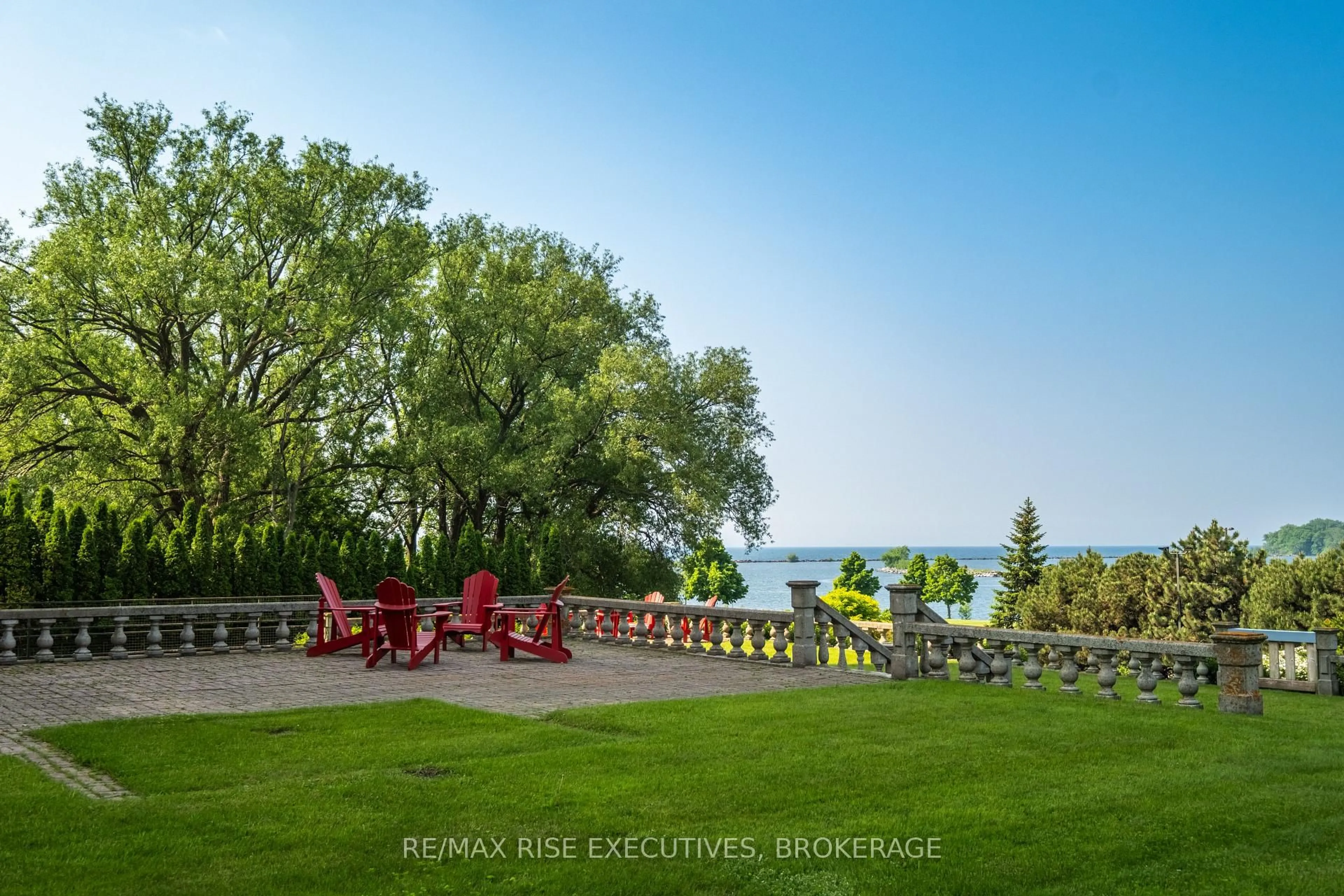 Patio, water/lake/river/ocean view for 1000 King St #102, Kingston Ontario K7M 8H3