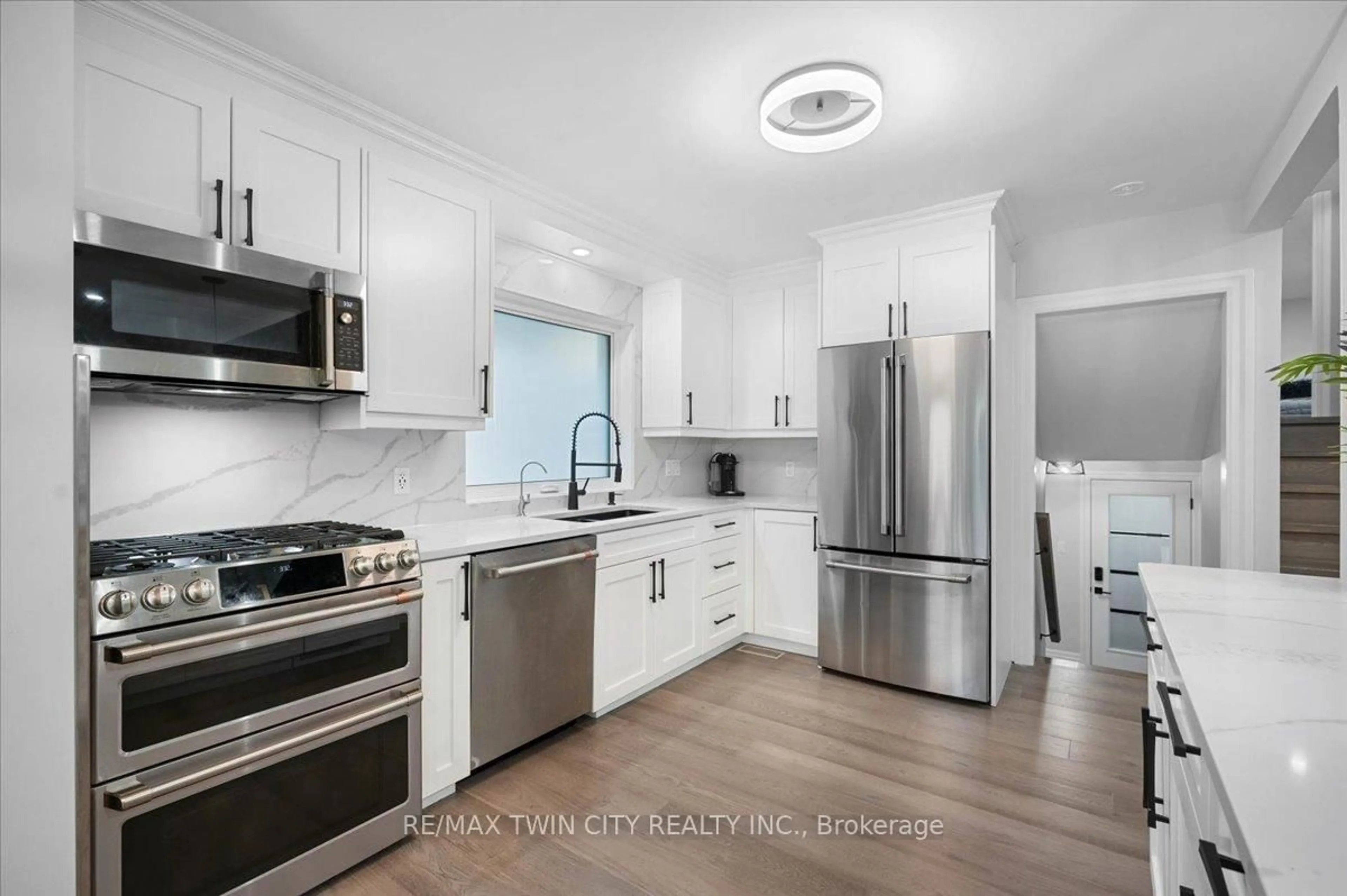 Open concept kitchen, ceramic/tile floor for 162 Greenbrook Dr, Kitchener Ontario N2M 4J7