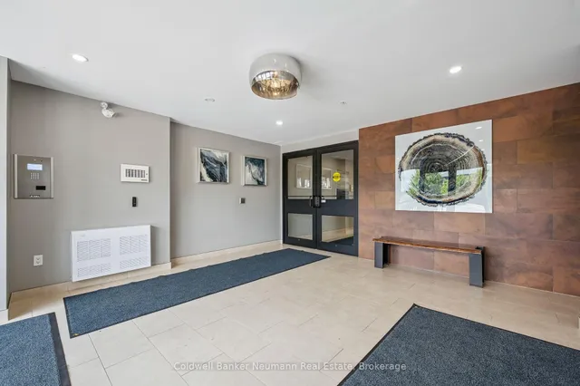 25 Kay Cres #204, Guelph 5
