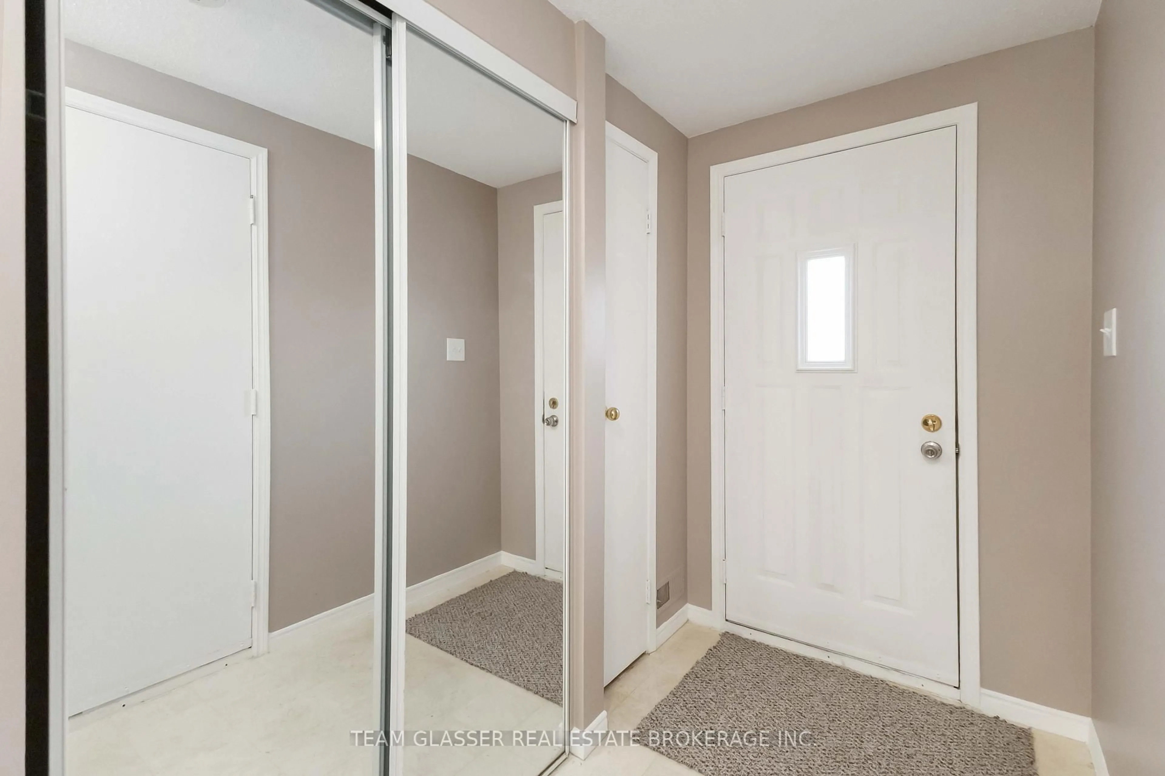 Indoor entryway for 1990 Wavell St #63, London East Ontario N5V 4N5