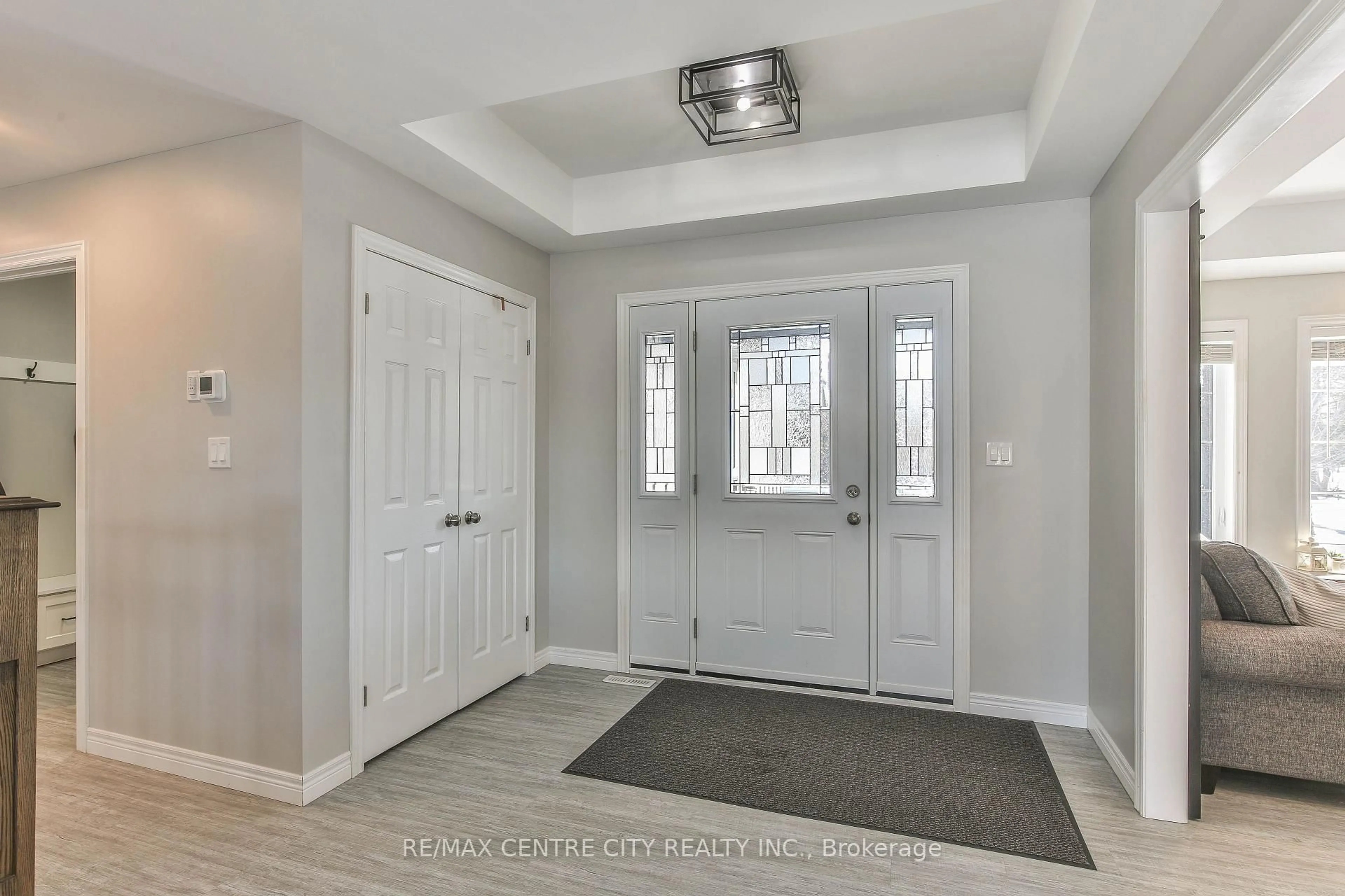 Indoor entryway for 6605 Soper Rd, Bayham Ontario N0J 1Z0
