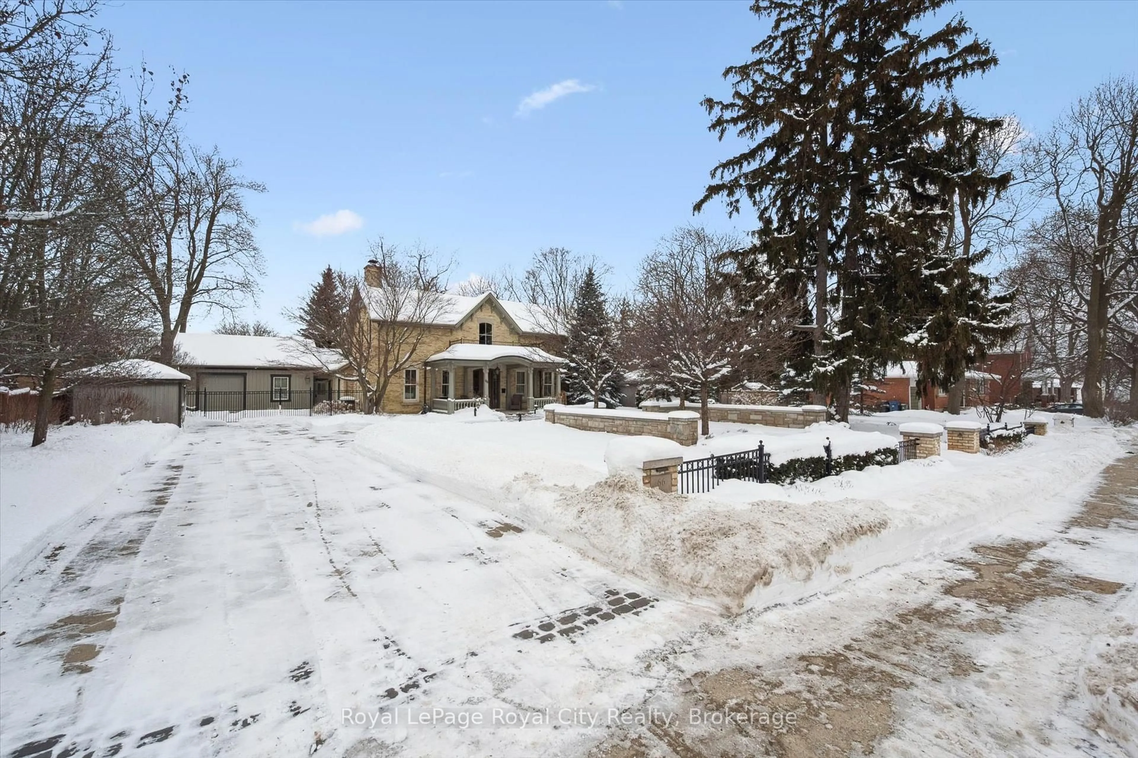 A pic from outside/outdoor area/front of a property/back of a property/a pic from drone, street for 66 Grange St, Guelph Ontario N1E 2V2