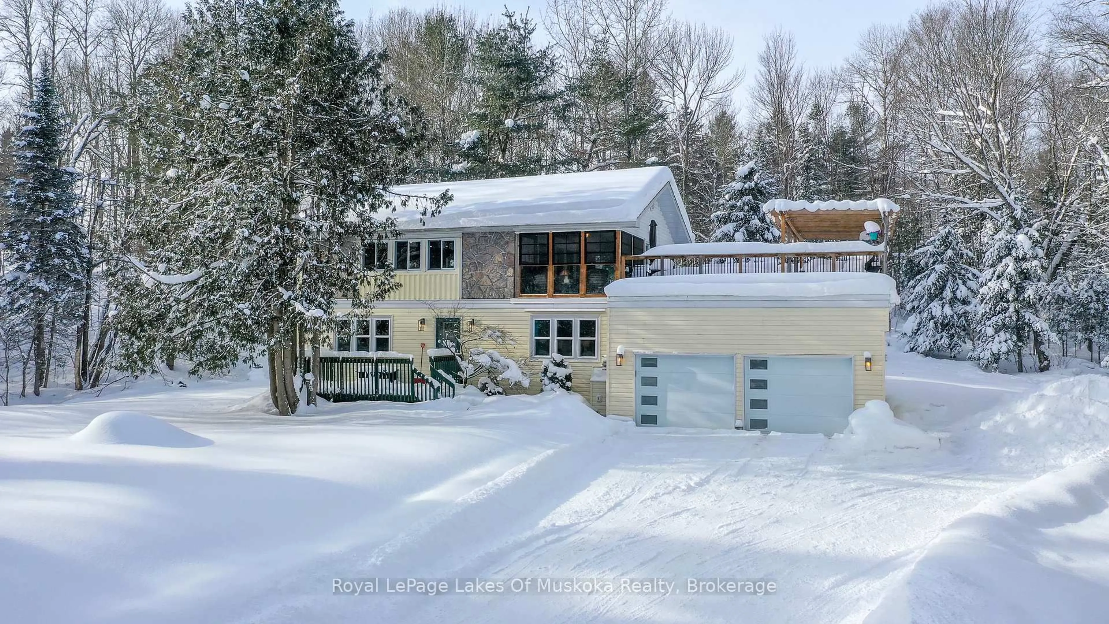 Unknown for 256 Woodland Dr, Huntsville Ontario P1H 1A6