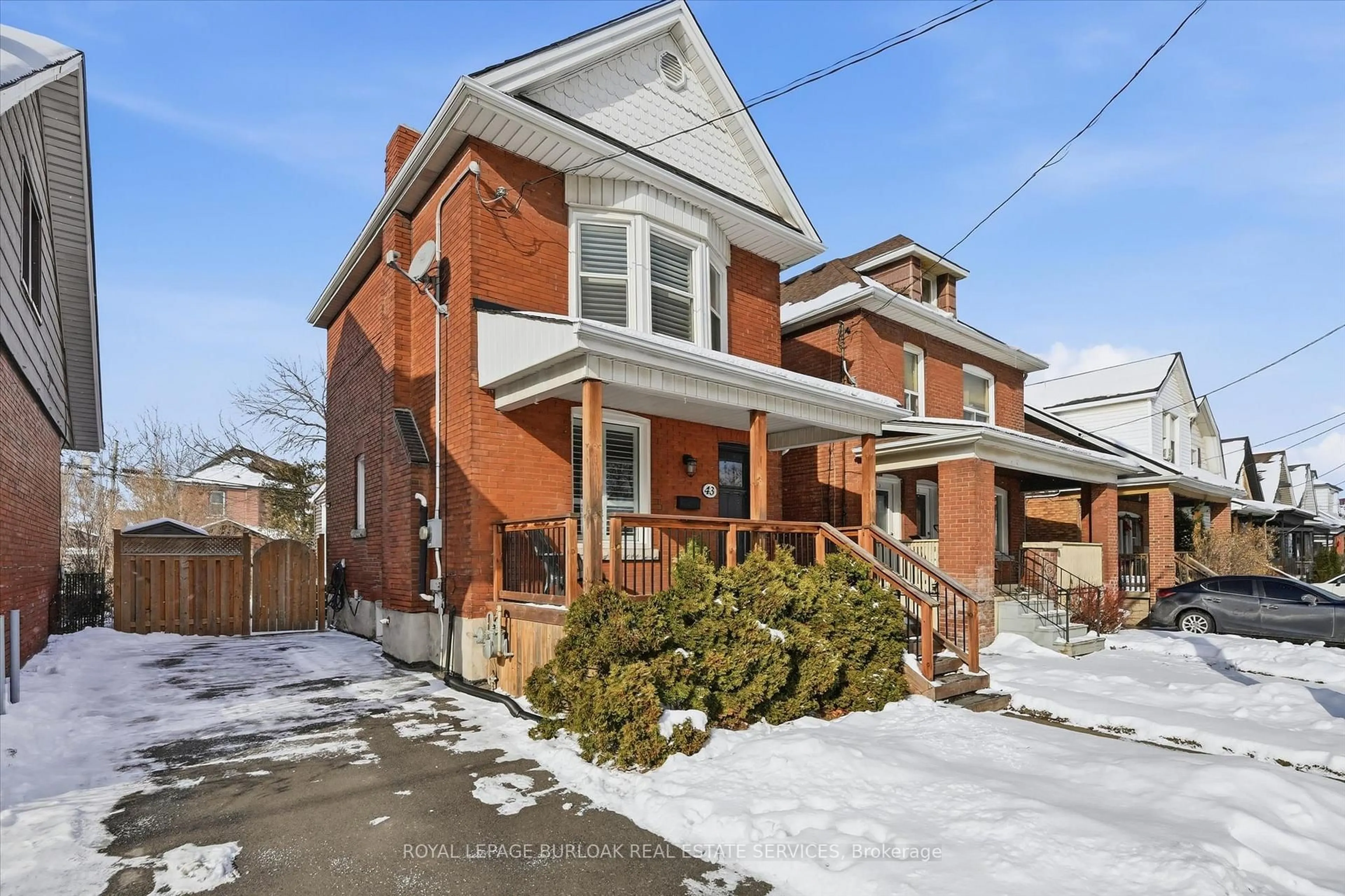 Home with brick exterior material, street for 43 Belview Ave, Hamilton Ontario L8L 7K7