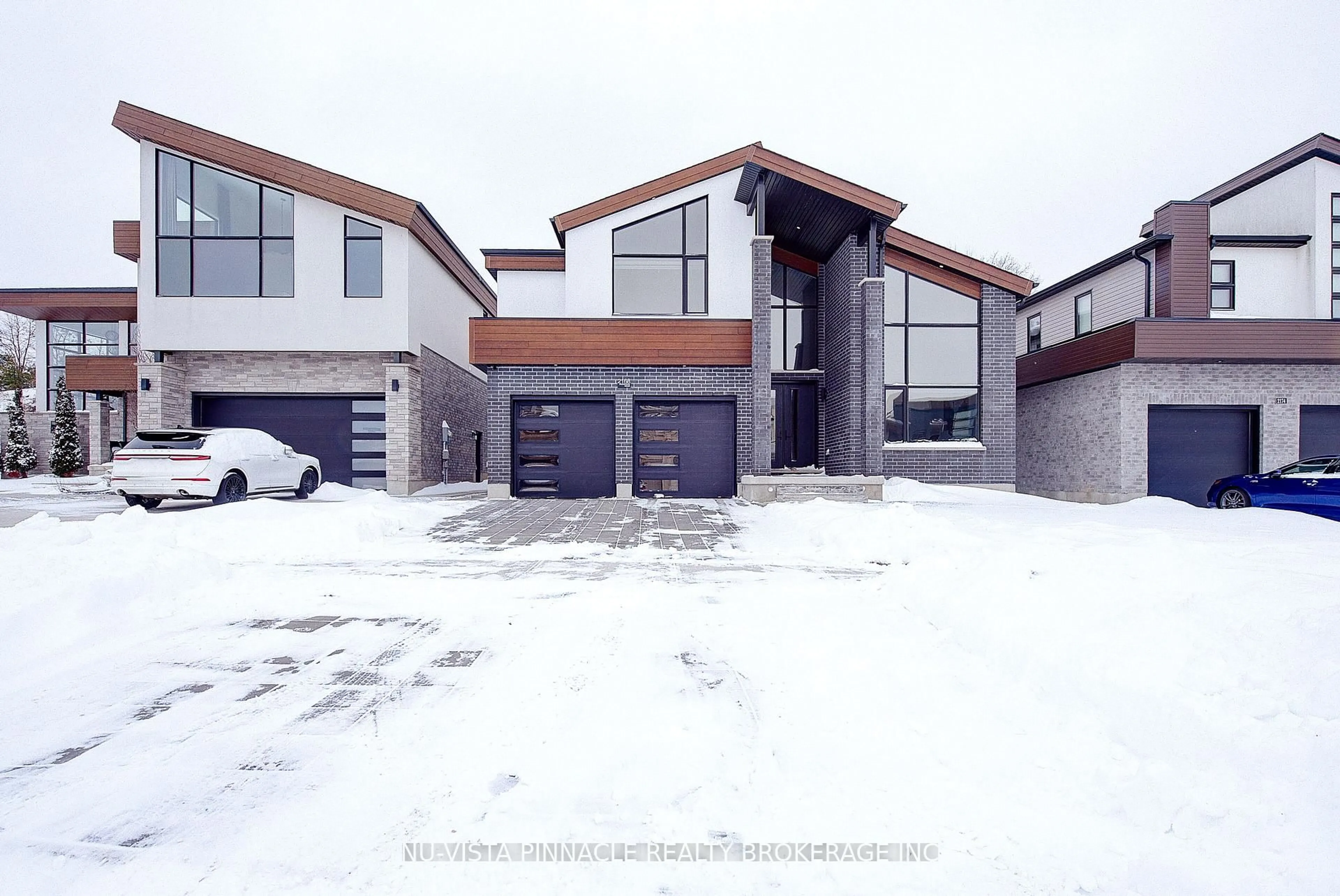 Unknown for 2168 Ironwood Rd, London South Ontario N6K 0H2