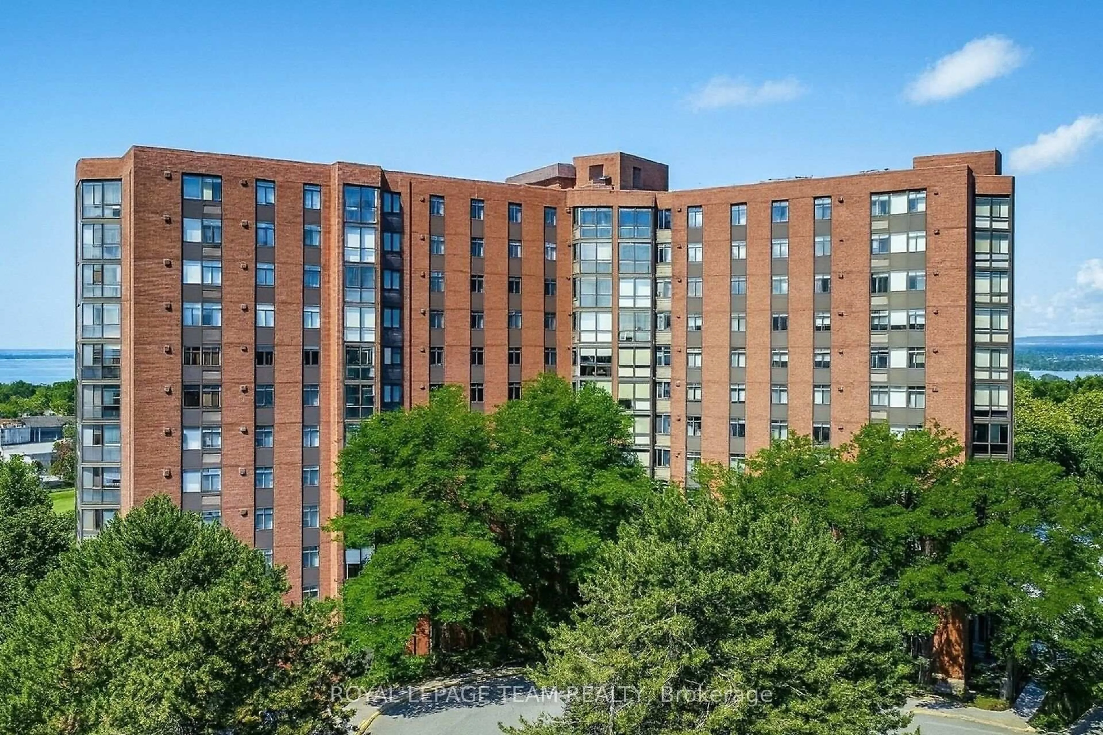 A pic from outside/outdoor area/front of a property/back of a property/a pic from drone, city buildings view from balcony for 2871 Richmond Rd #1708, Ottawa Ontario K2B 8M5