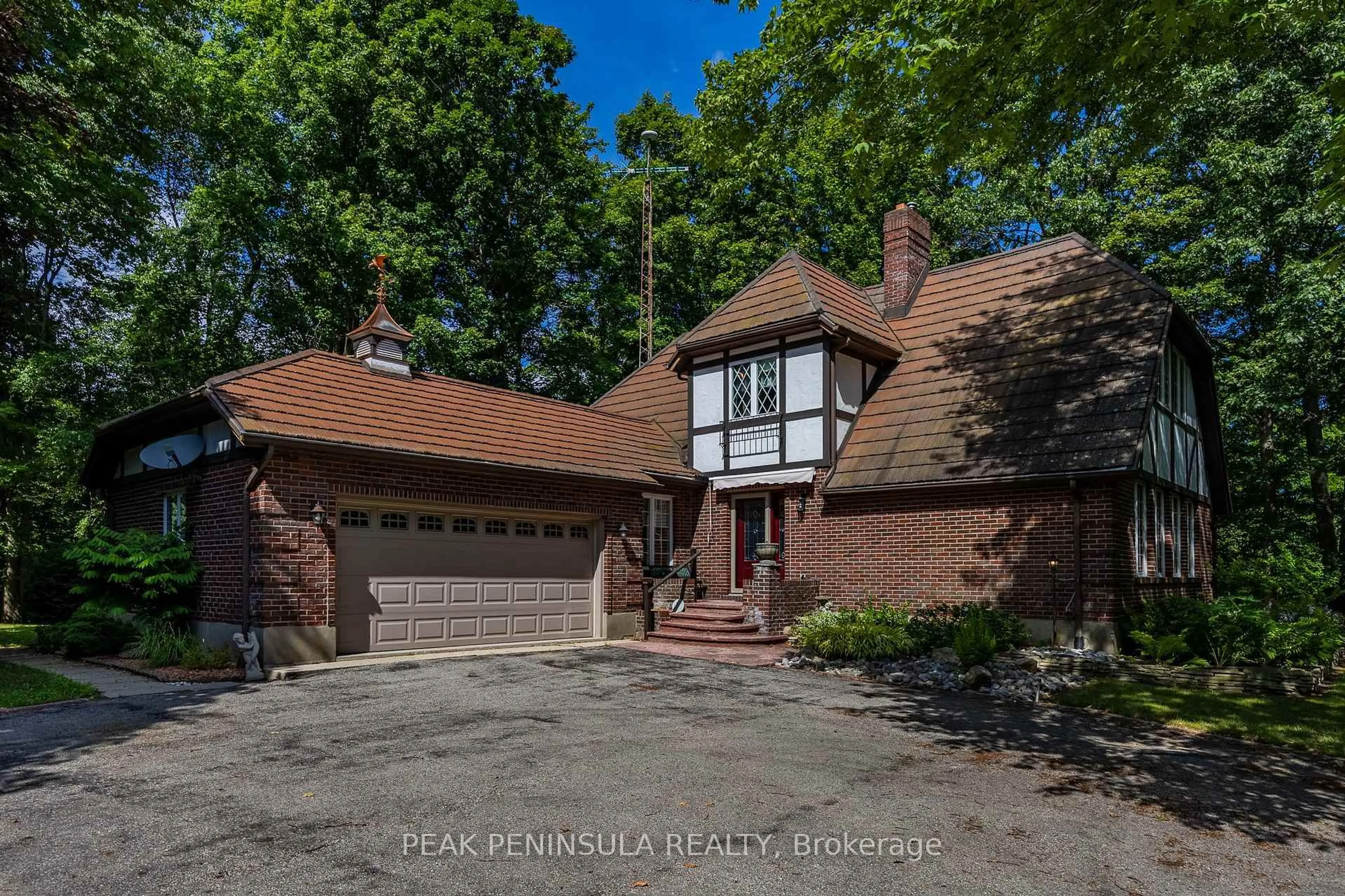 Home with brick exterior material, street for 21 McDowell Rd, Norfolk Ontario N0E 1G0