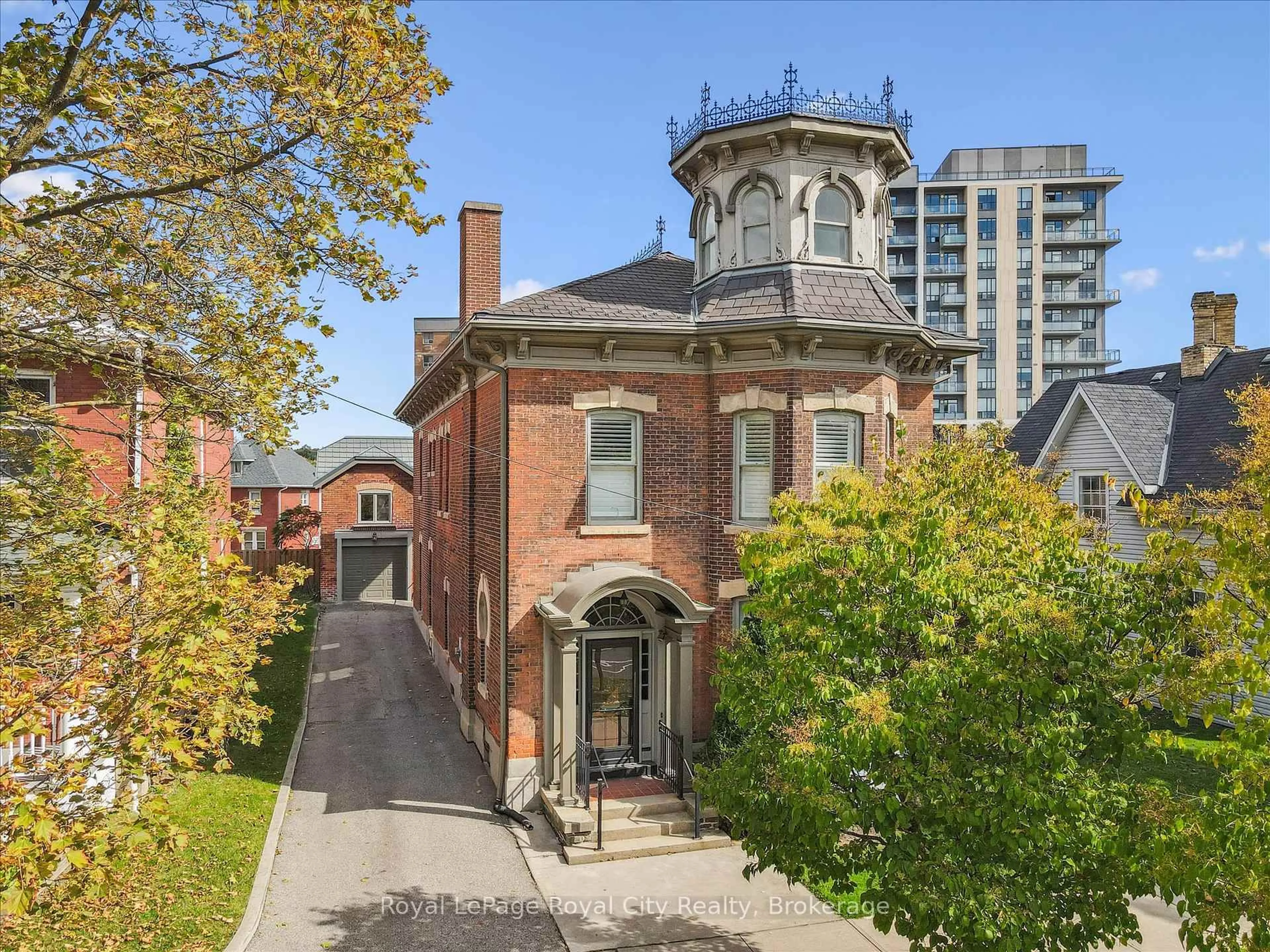 Home with brick exterior material, street for 143 Norfolk St, Guelph Ontario N1H 4J7