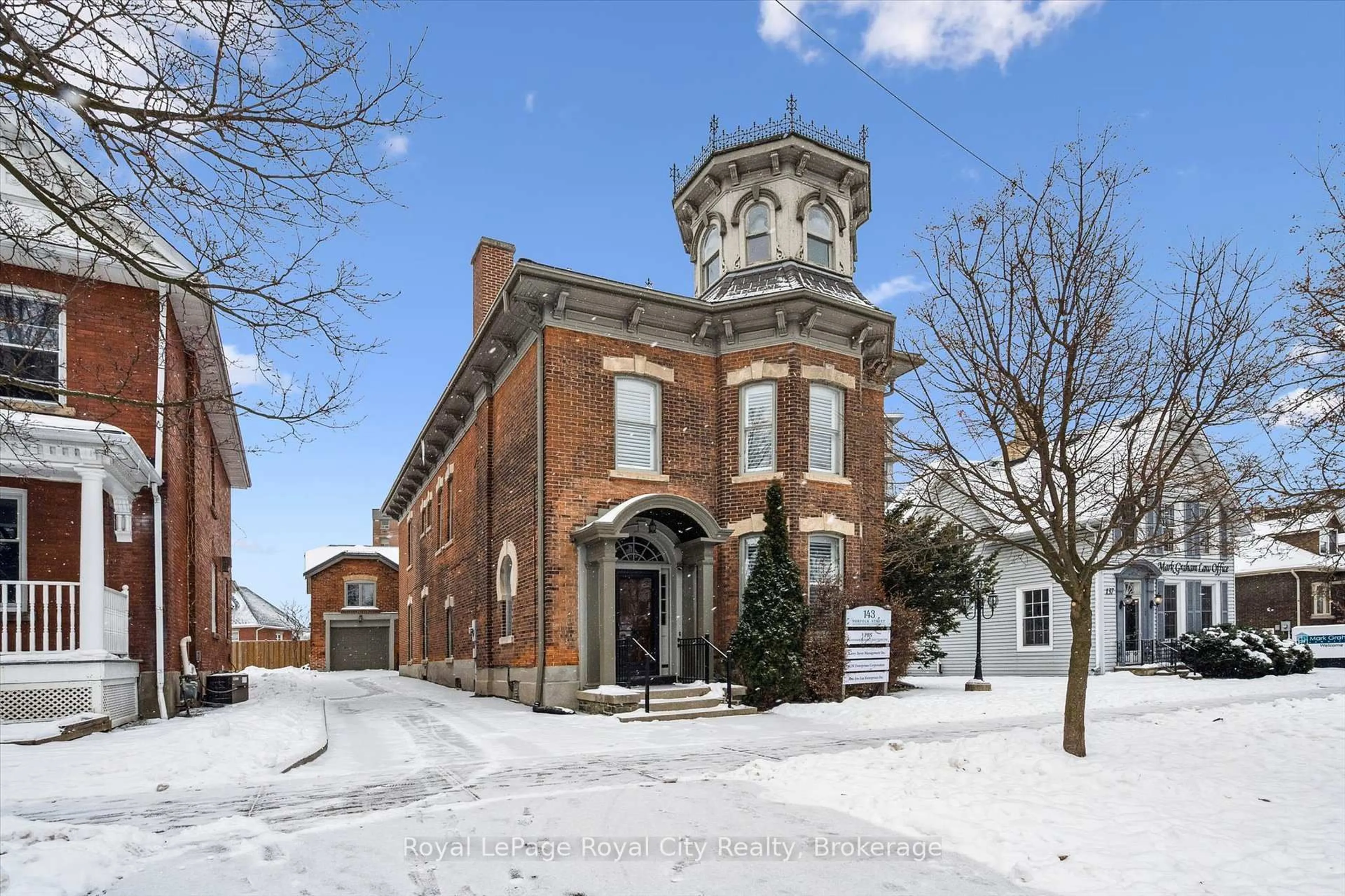 Unknown for 143 Norfolk St, Guelph Ontario N1H 4J7