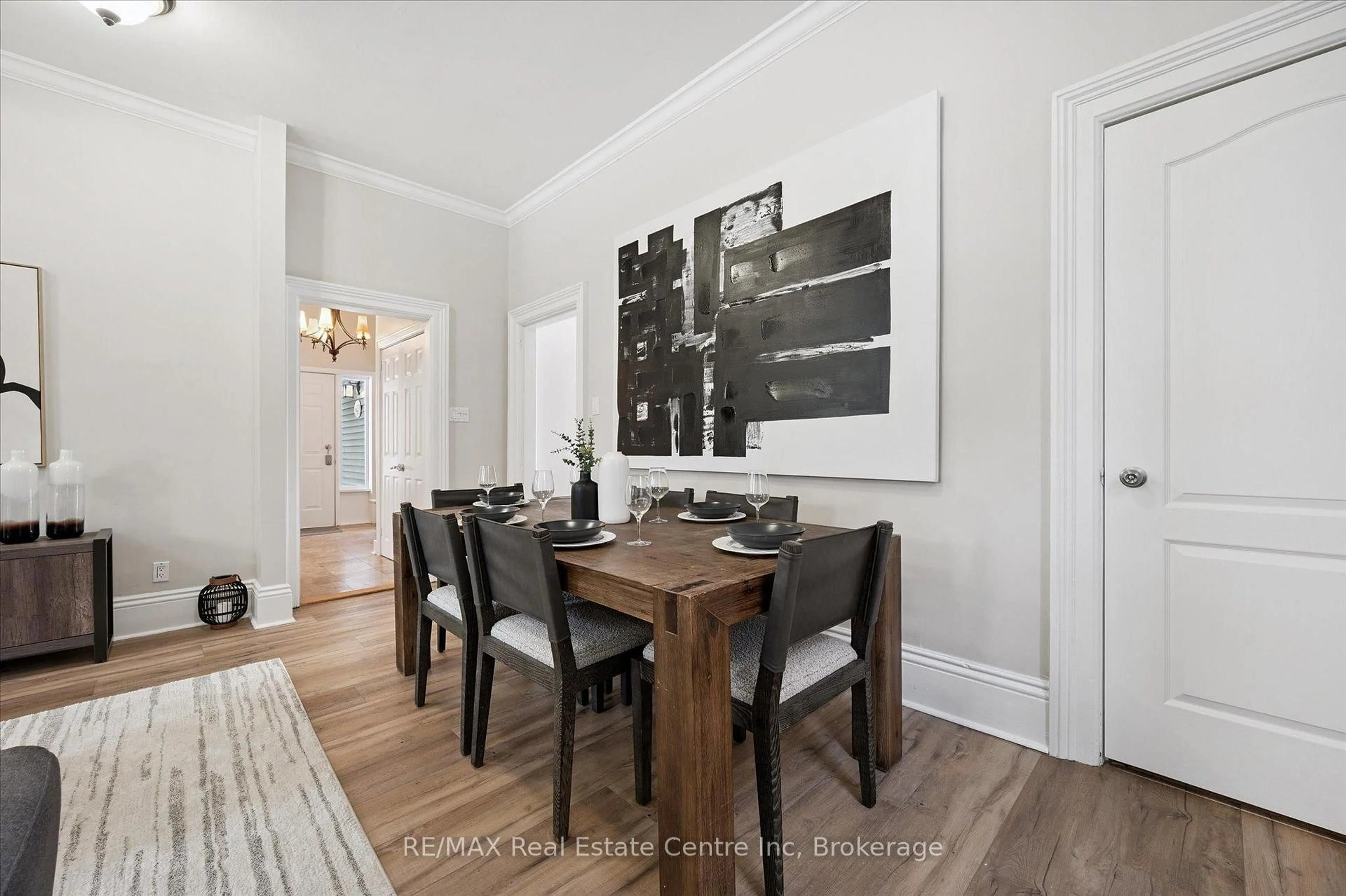 Dining room, wood/laminate floor for 64 Stuart St, Guelph Ontario N1E 4S5