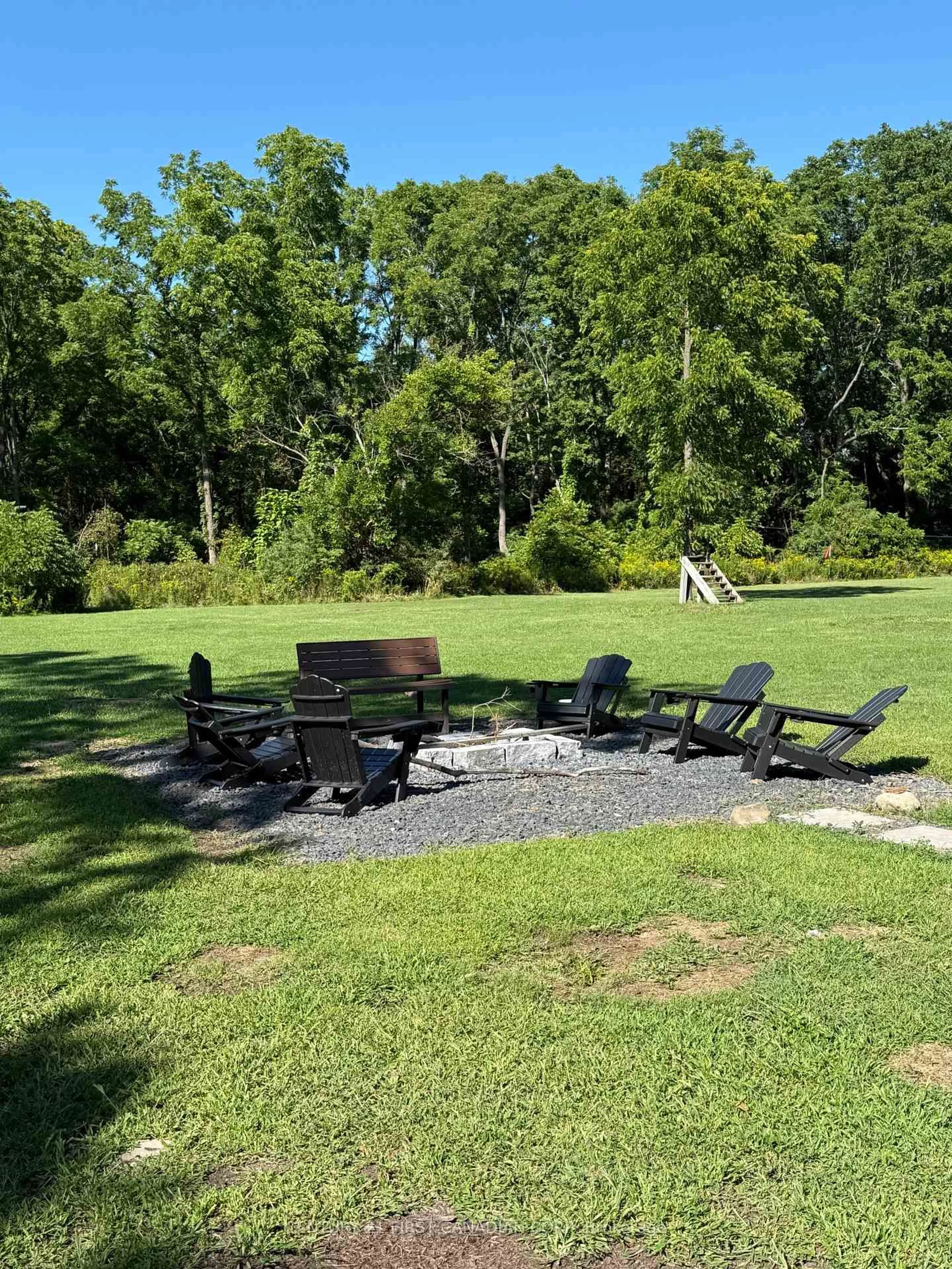 Patio, unknown for 46254 New Sarum Line, Central Elgin Ontario N5P 3S7