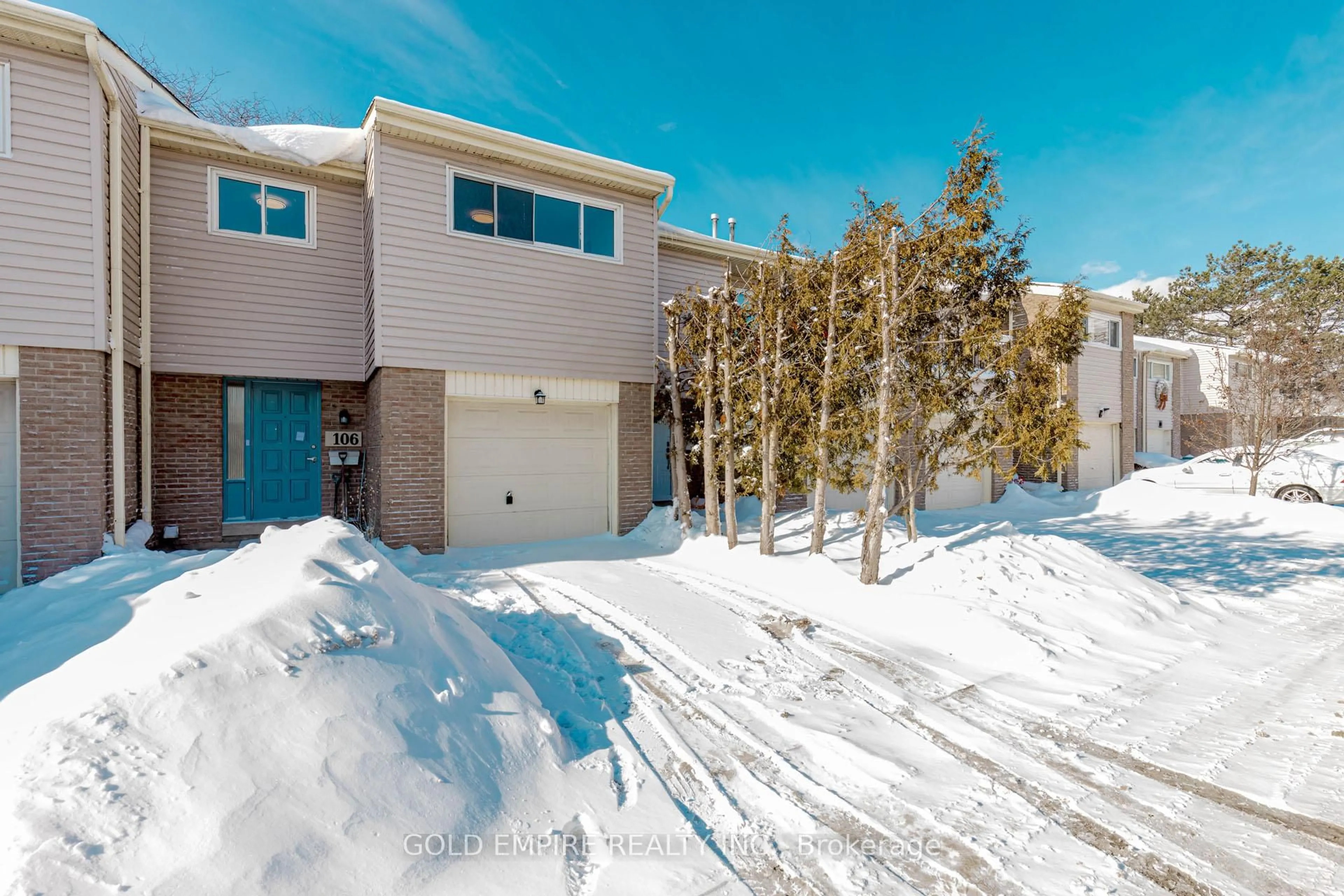 A pic from outside/outdoor area/front of a property/back of a property/a pic from drone, street for 700 Osgoode Dr #106, London South Ontario N6E 2H1