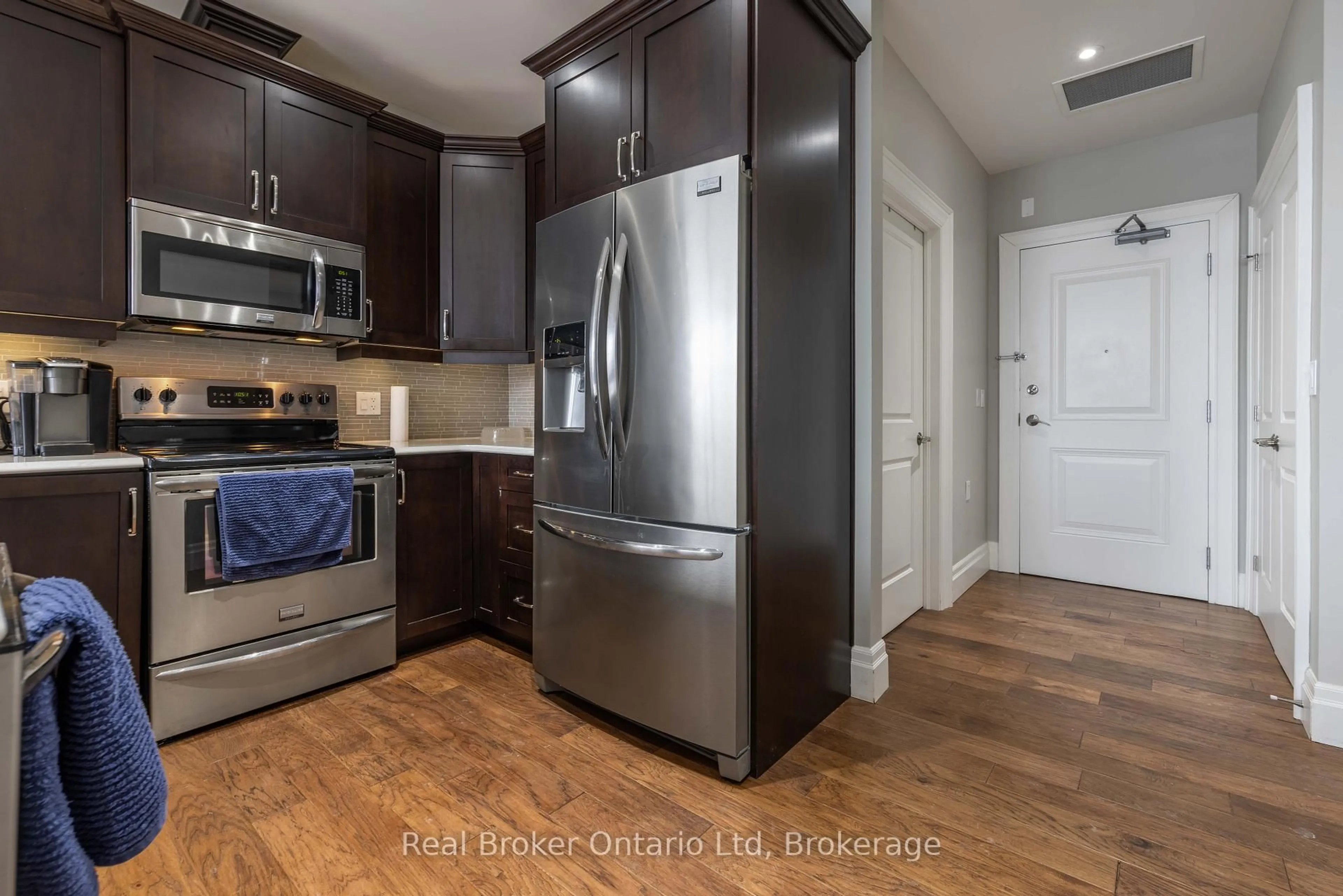 Unknown for 945 3rd Ave #308, Owen Sound Ontario N4K 2K8