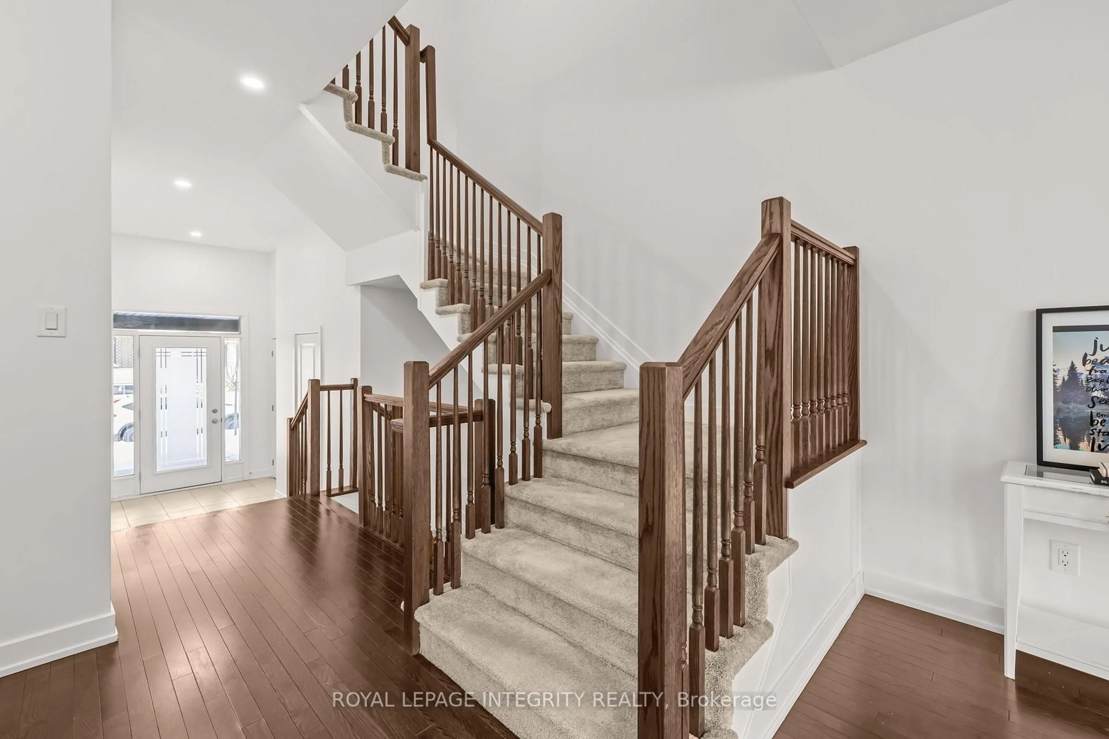 Stairs for 264 Monticello Ave, Ottawa Ontario K2S 2S1