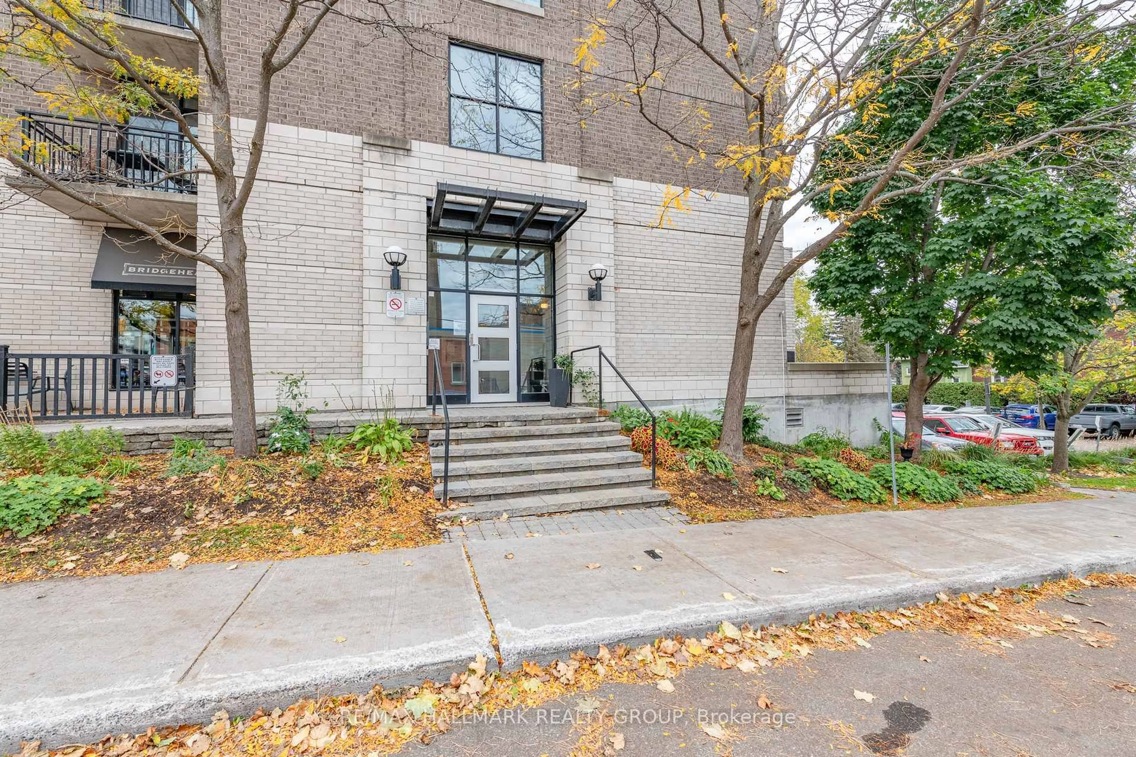 Unknown for 150 CAROLINE Ave #306, Ottawa Ontario K1Y 4X8