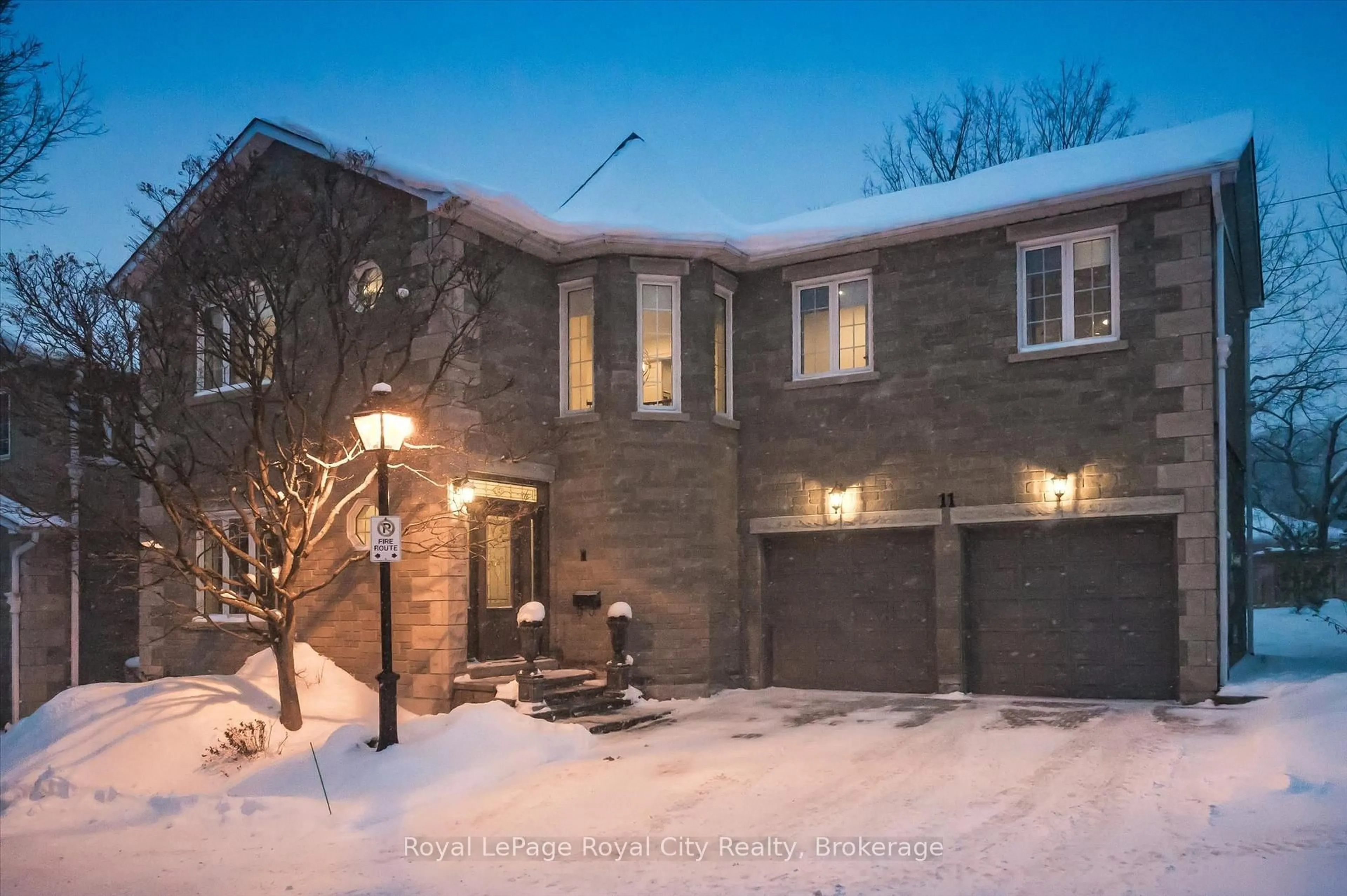 Home with brick exterior material, street for 25 MANOR PARK Cres #11, Guelph Ontario N1G 1A2