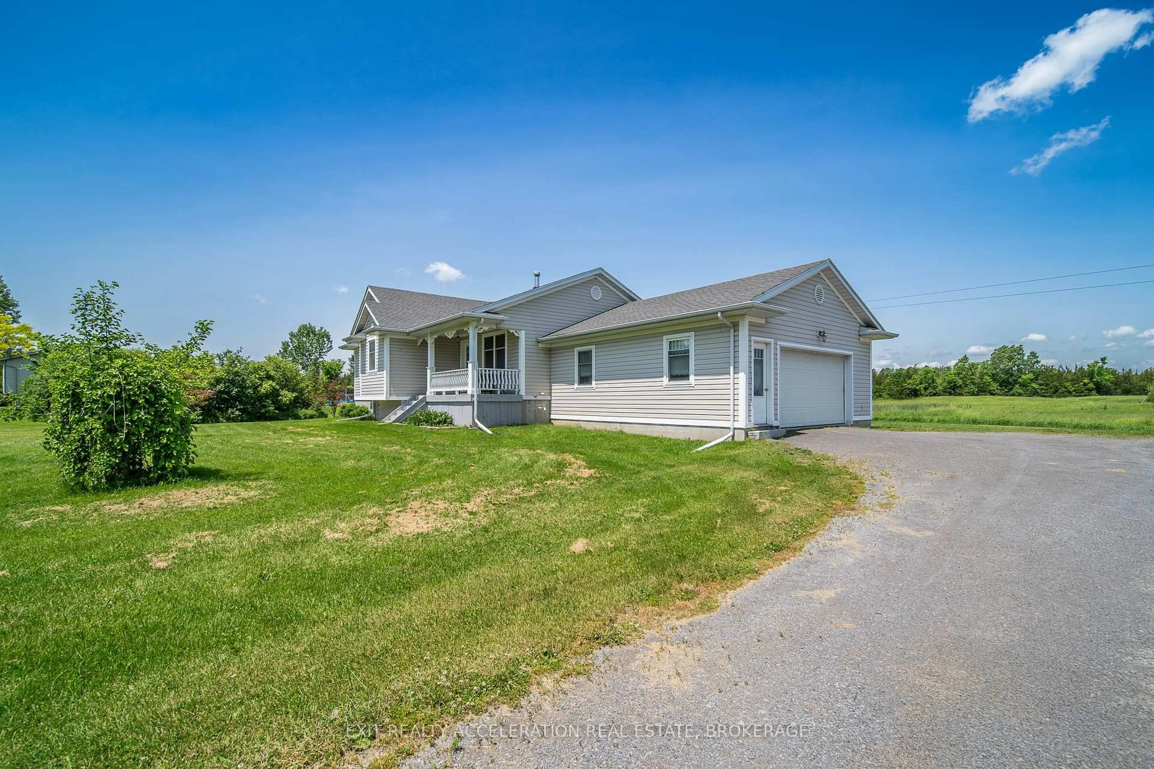 A pic from outside/outdoor area/front of a property/back of a property/a pic from drone, unknown for 1633 Lazier Rd, Shannonville Ontario K0K 3A0