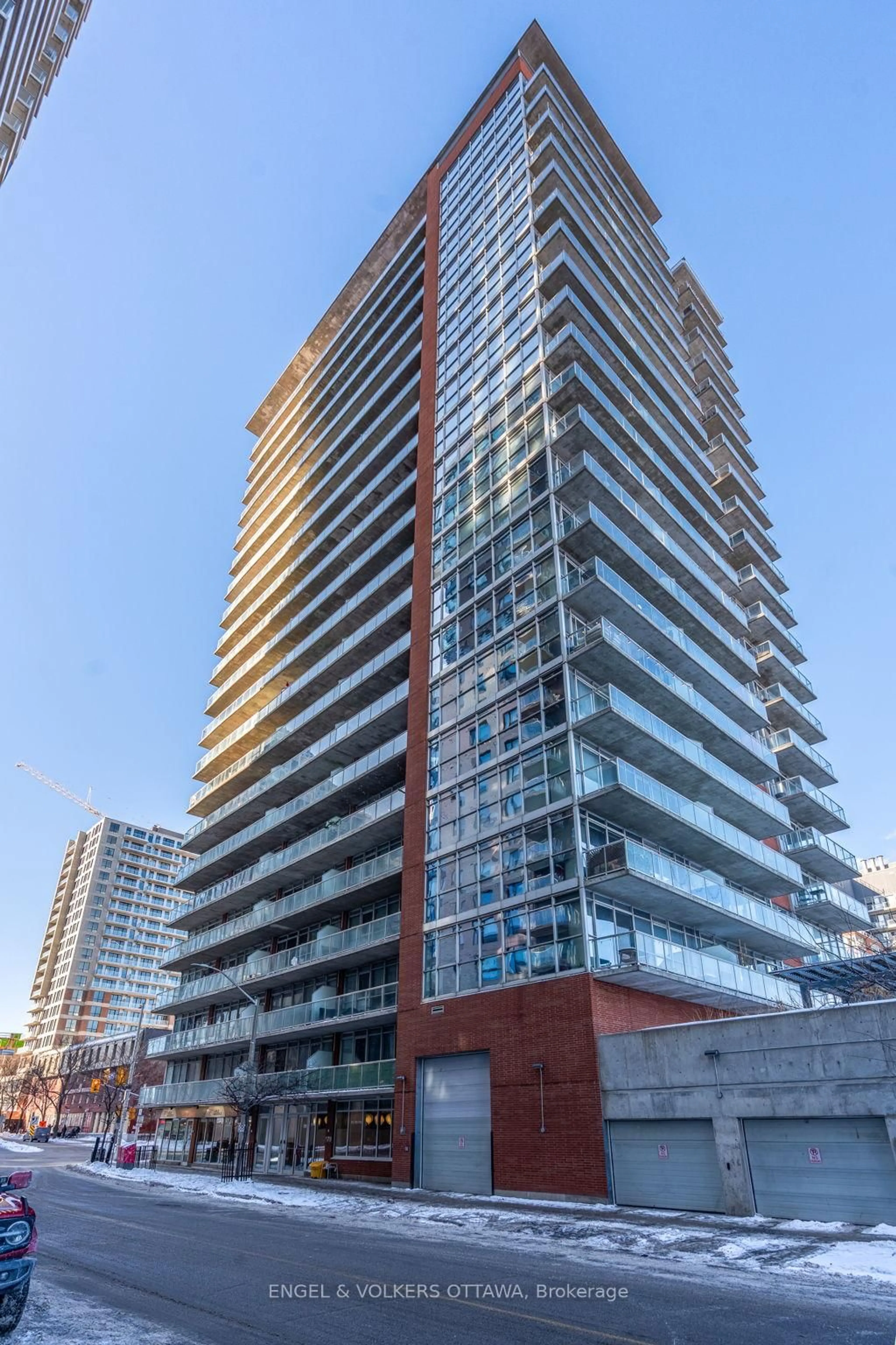 A pic from outside/outdoor area/front of a property/back of a property/a pic from drone, unknown for 179 George St #803, Ottawa Ontario K1N 1J8