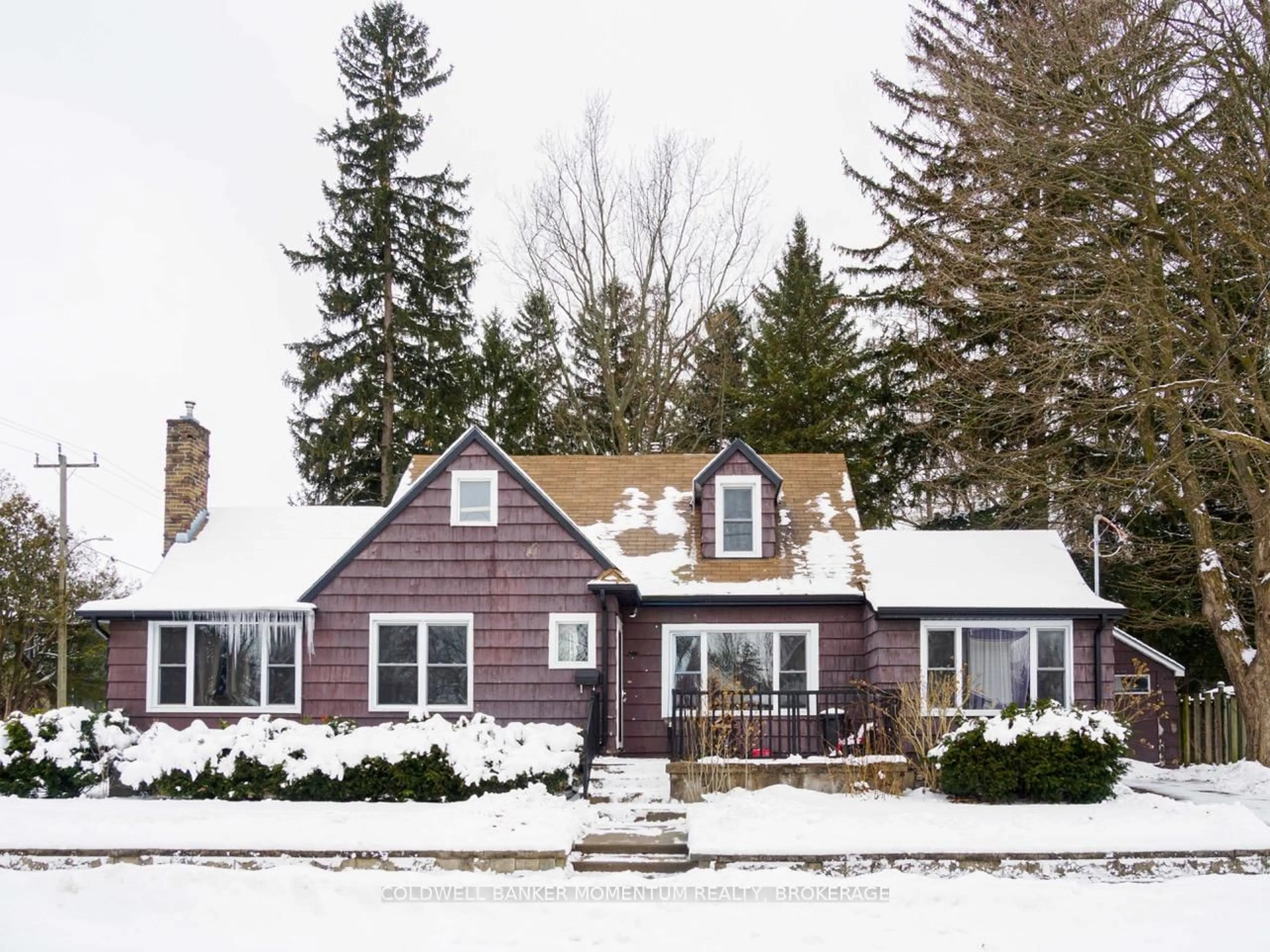 Home with vinyl exterior material, street for 96 Orchard Ave, Norfolk Ontario N3Y 3H1