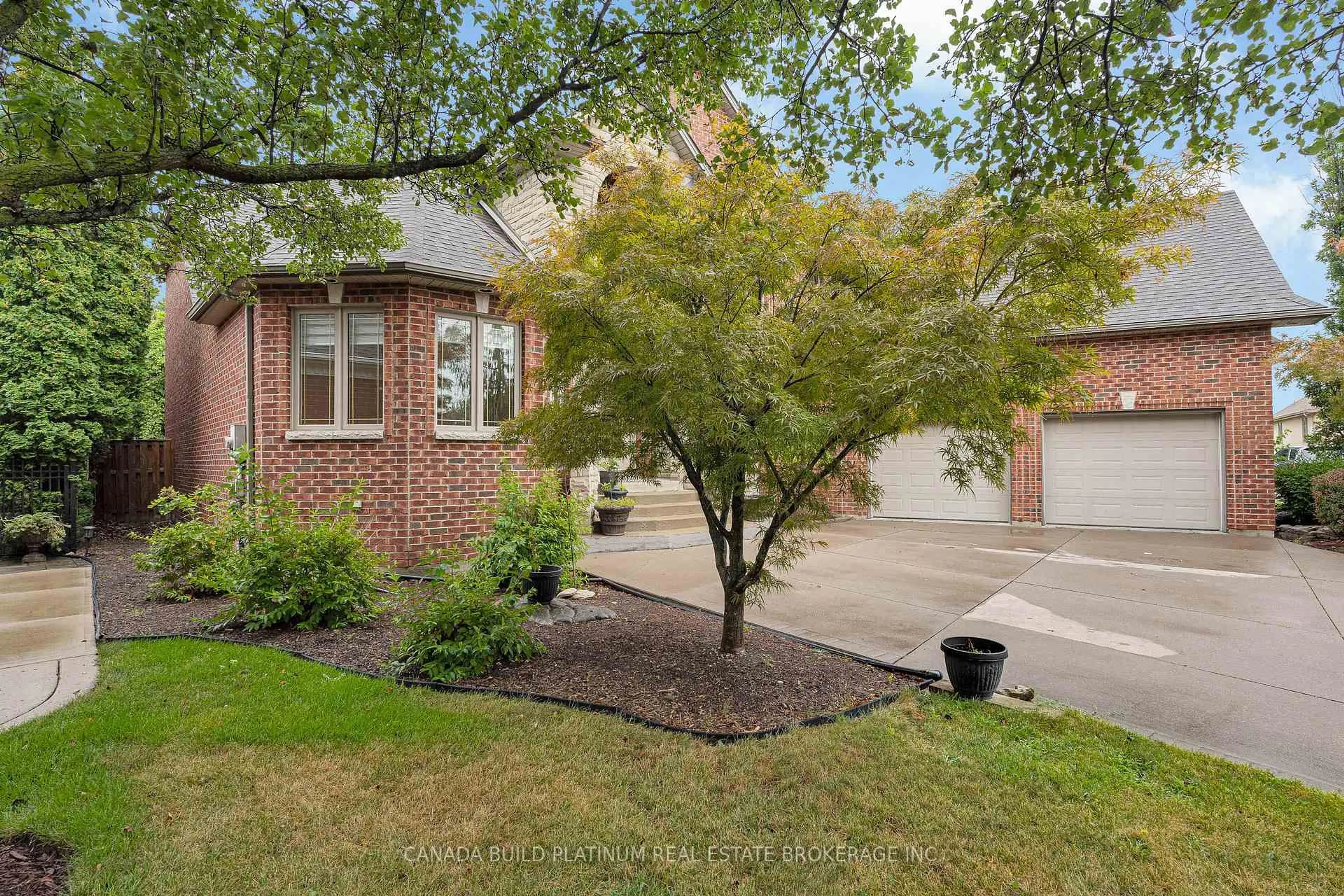 Home with brick exterior material, street for 150 Seymour Cres, Lakeshore Ontario N8N 4X9