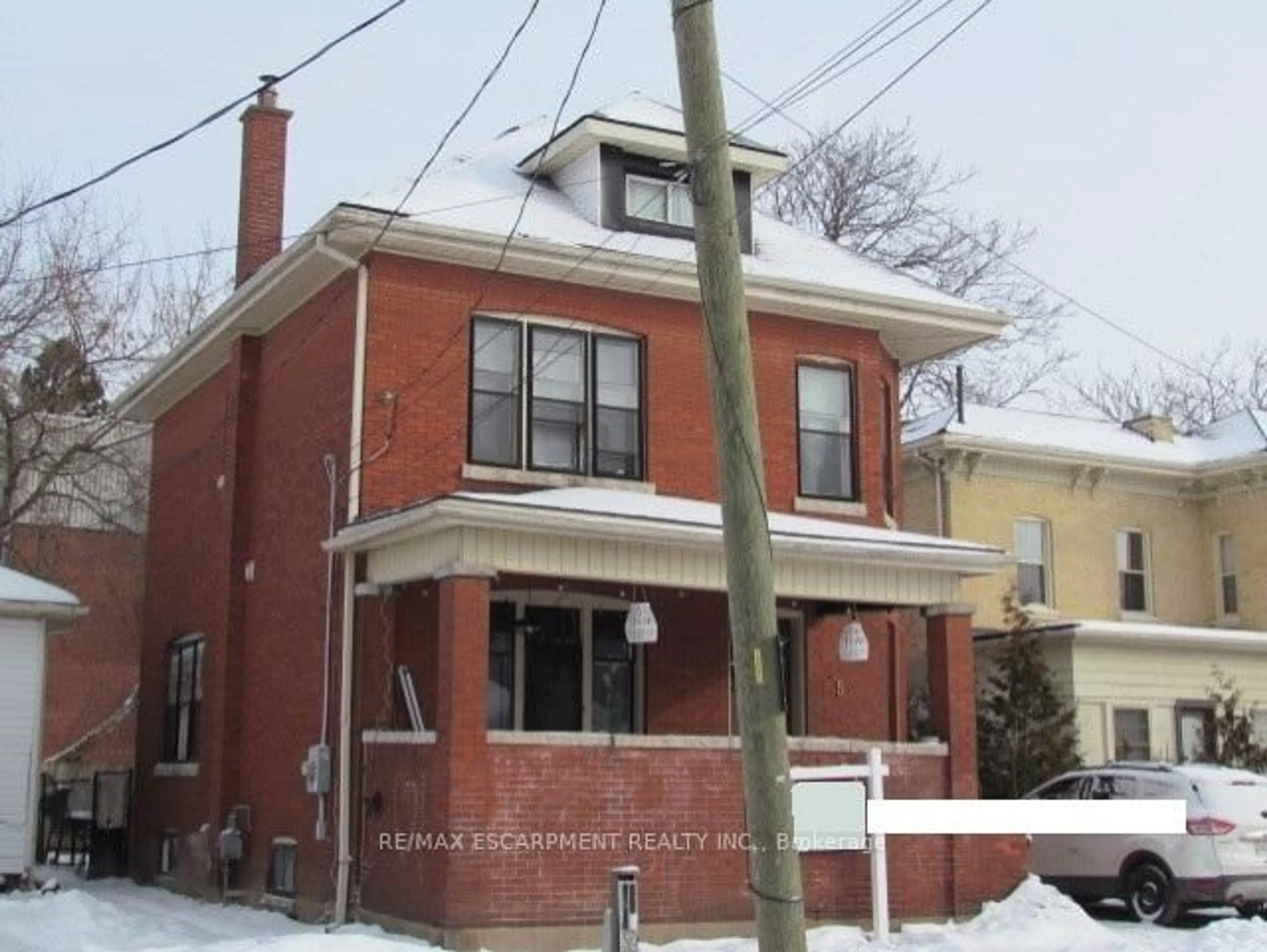 Home with brick exterior material, street for 5 Fleet St, Brantford Ontario N3T 3S8