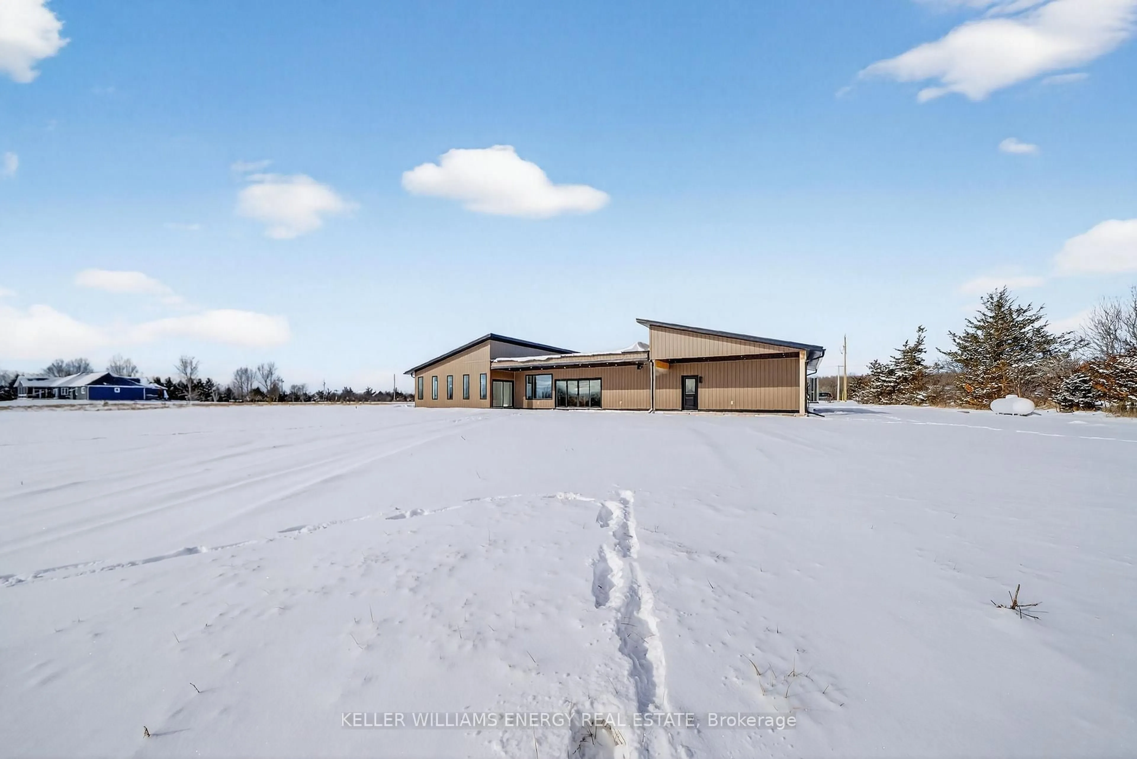 A pic from outside/outdoor area/front of a property/back of a property/a pic from drone, building for 293 Kelly Rd, Prince Edward County Ontario K0K 1P0