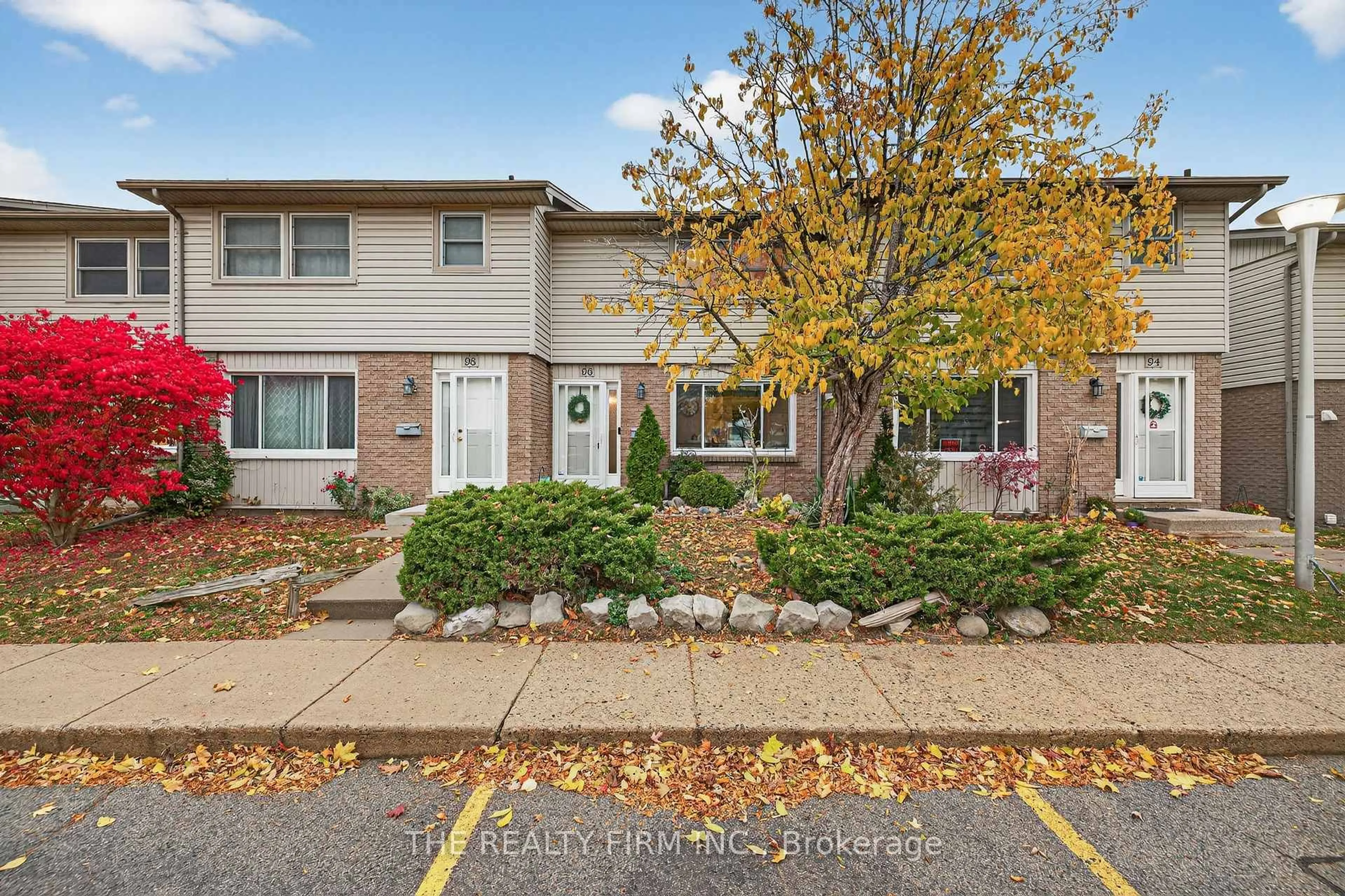 Unknown for 690 Little Grey St #96, London East Ontario N5Z 4M9