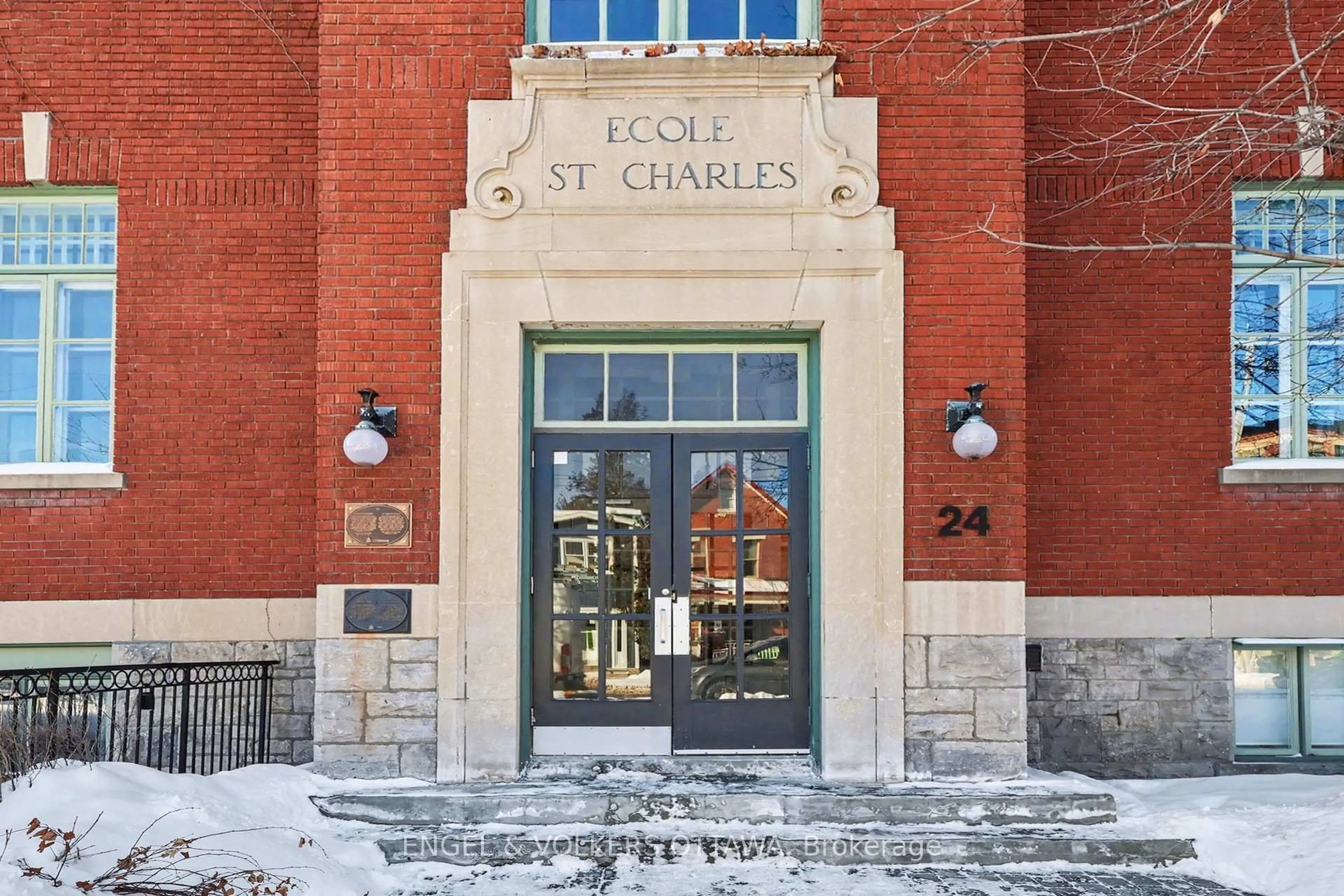 Lobby for 24 Springfield Rd #208, Ottawa Ontario K1M 1C9