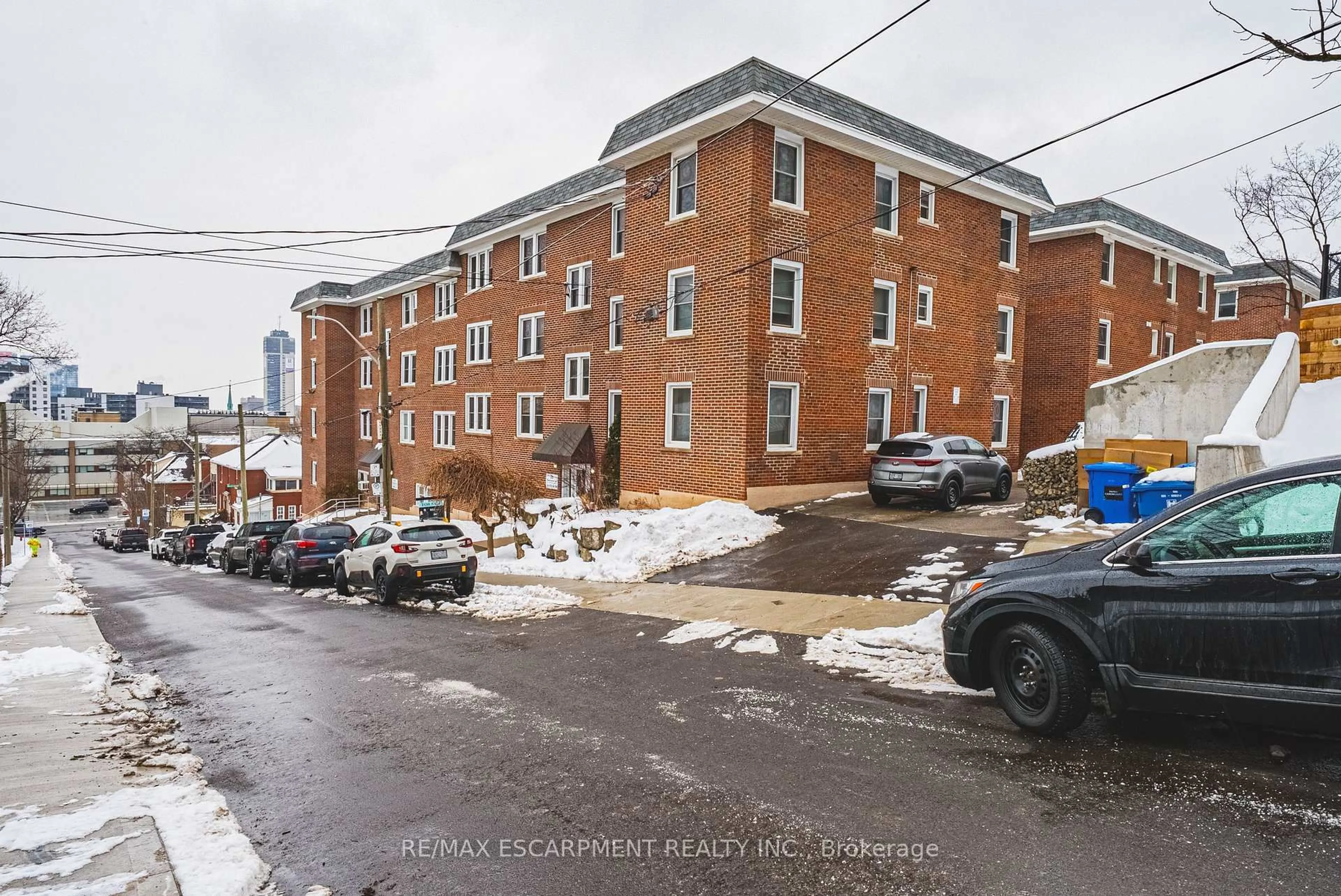 Unknown for 25 Mountwood Ave #10, Hamilton Ontario L8N 2G8