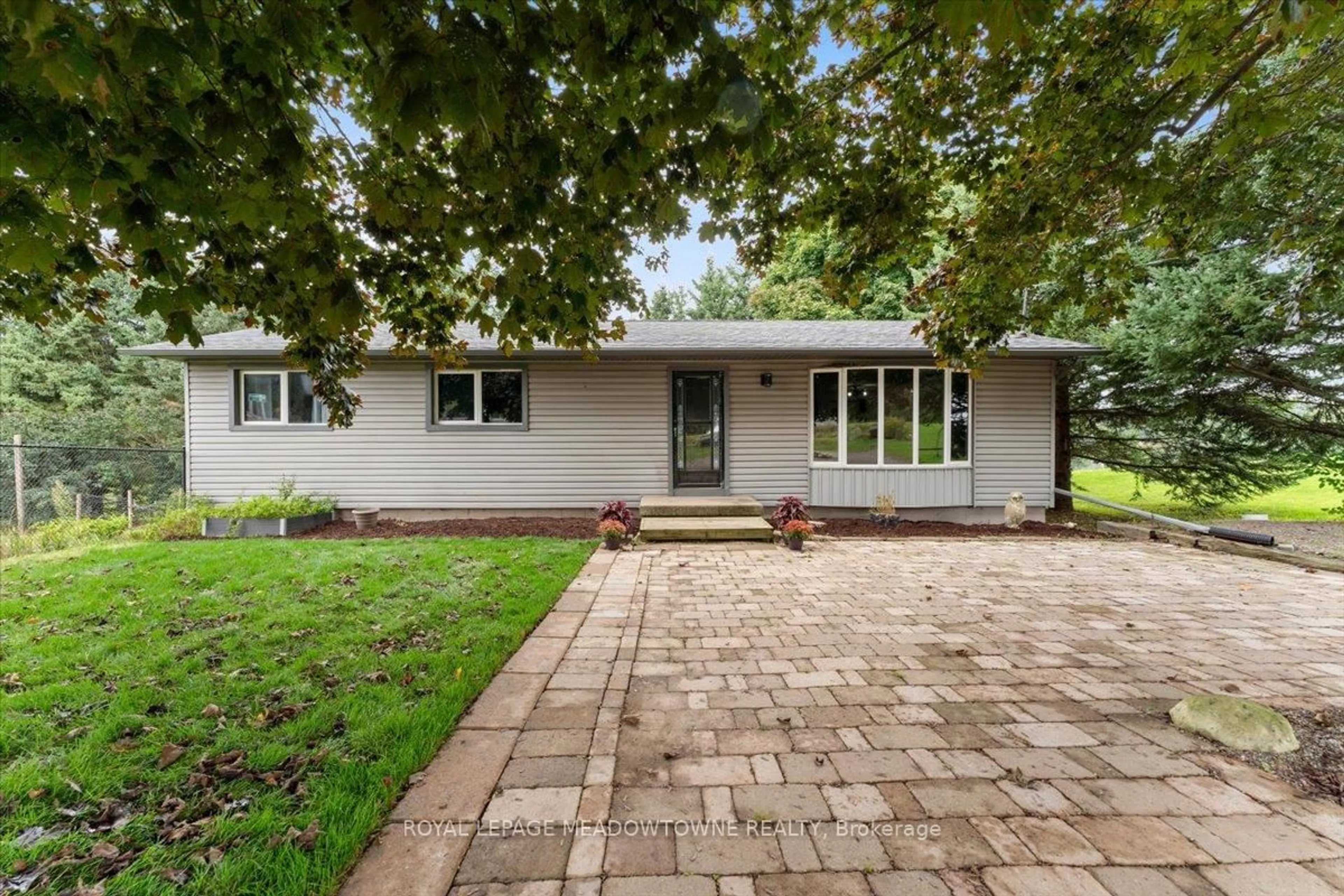 Home with brick exterior material, street for 1263 Highway 5, Hamilton Ontario L9H 5E1