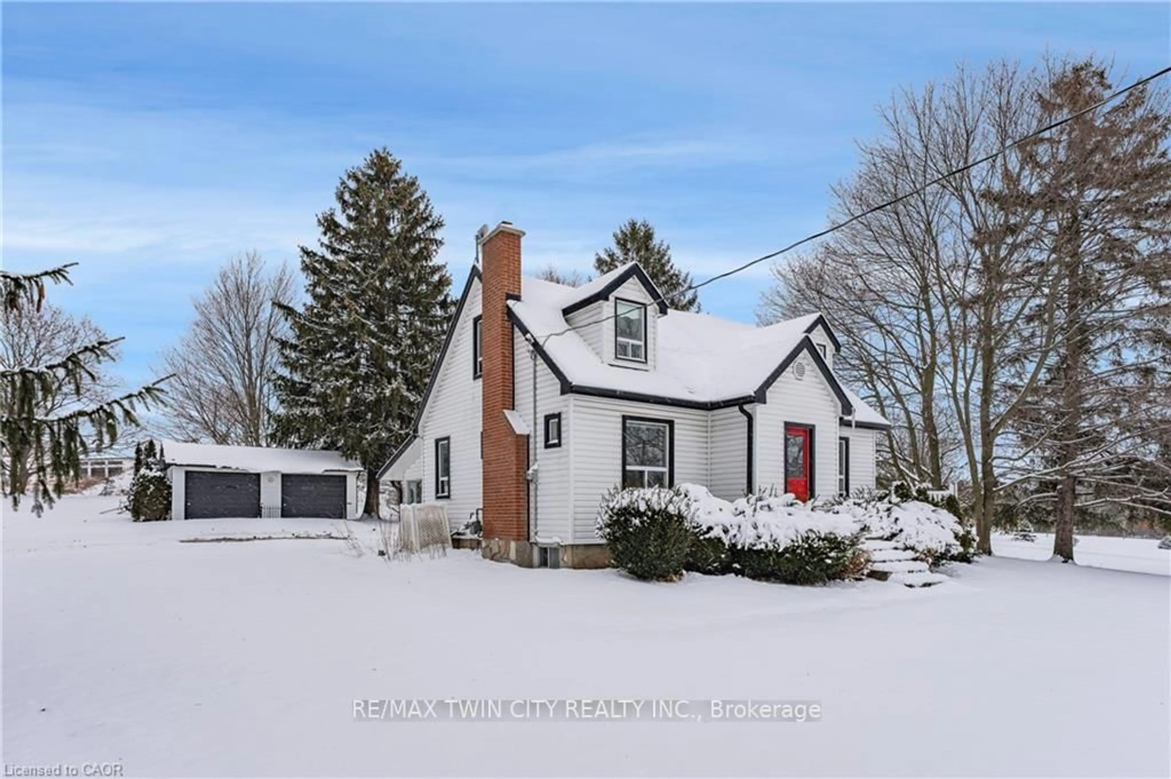 Unknown for 303 Highway 5 Highway, Brant Ontario N0E 1N0