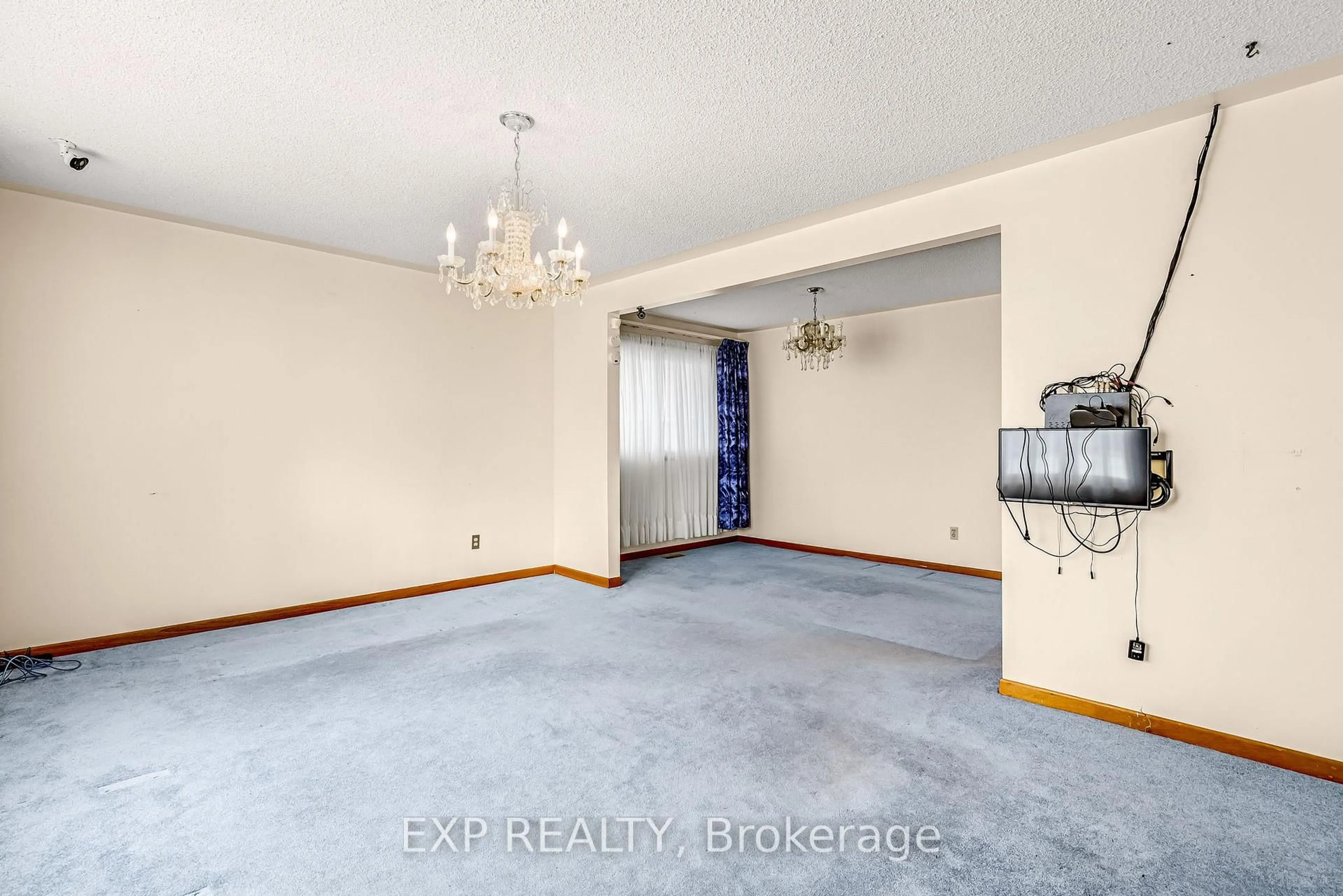 A pic of a room for 73 Alayne Cres, London South Ontario N6E 2A2