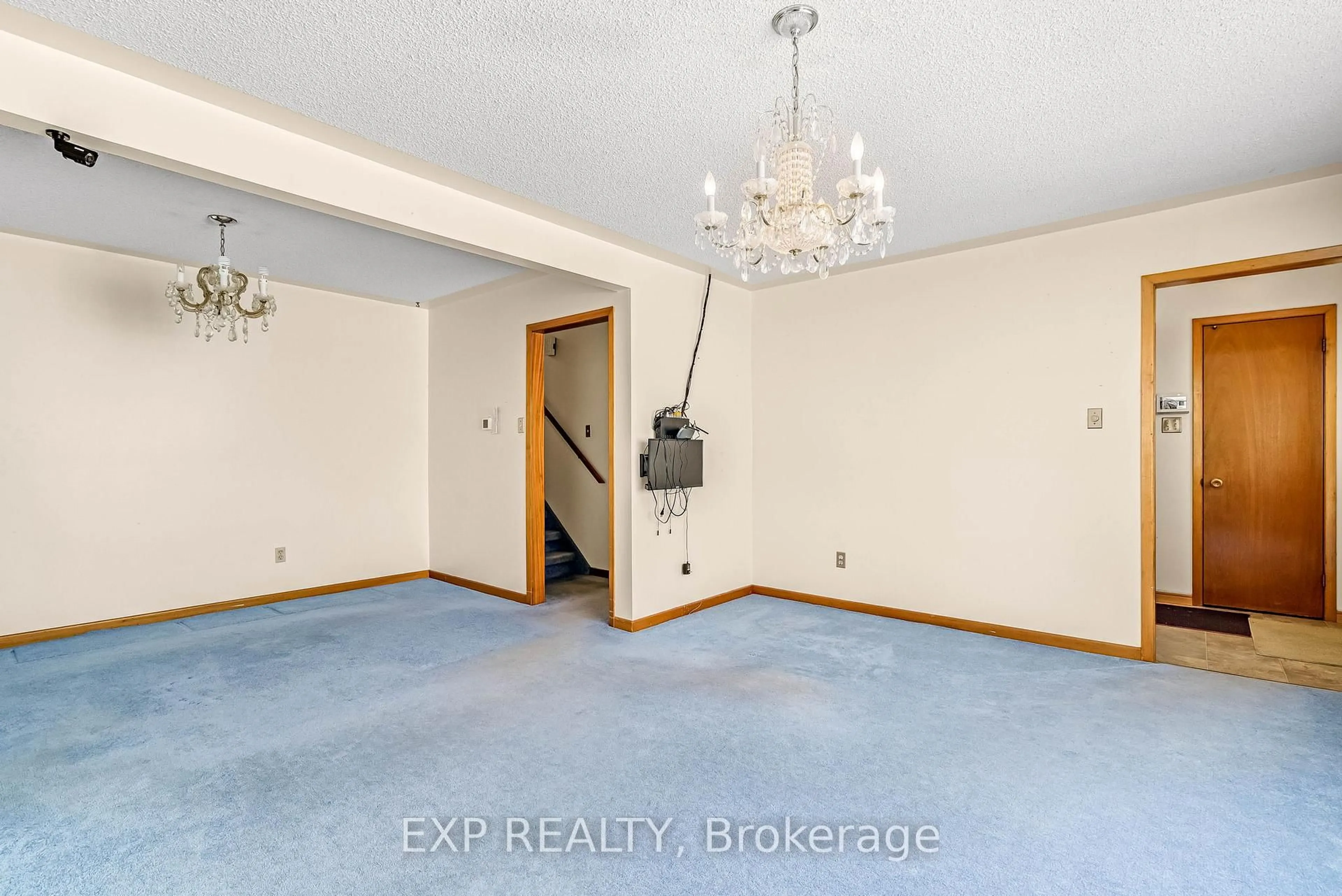 A pic of a room for 73 Alayne Cres, London South Ontario N6E 2A2