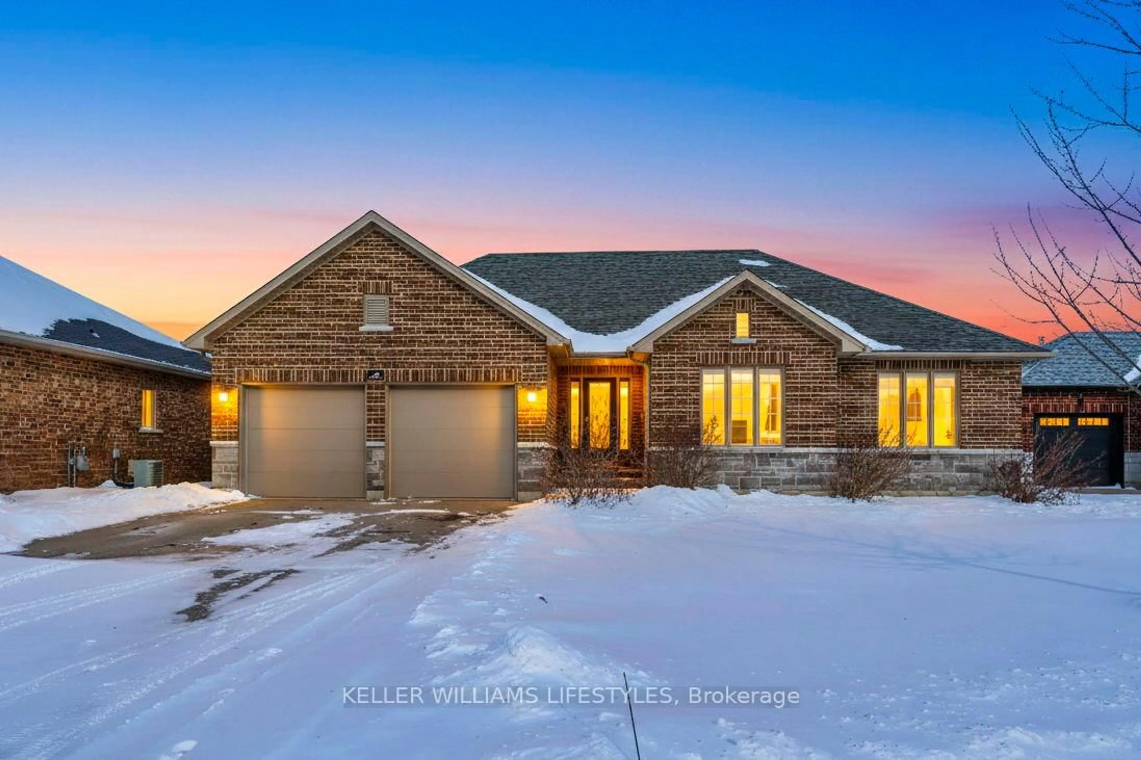 Home with brick exterior material, unknown for 189 Leitch St, Dutton/Dunwich Ontario N0L 1J0